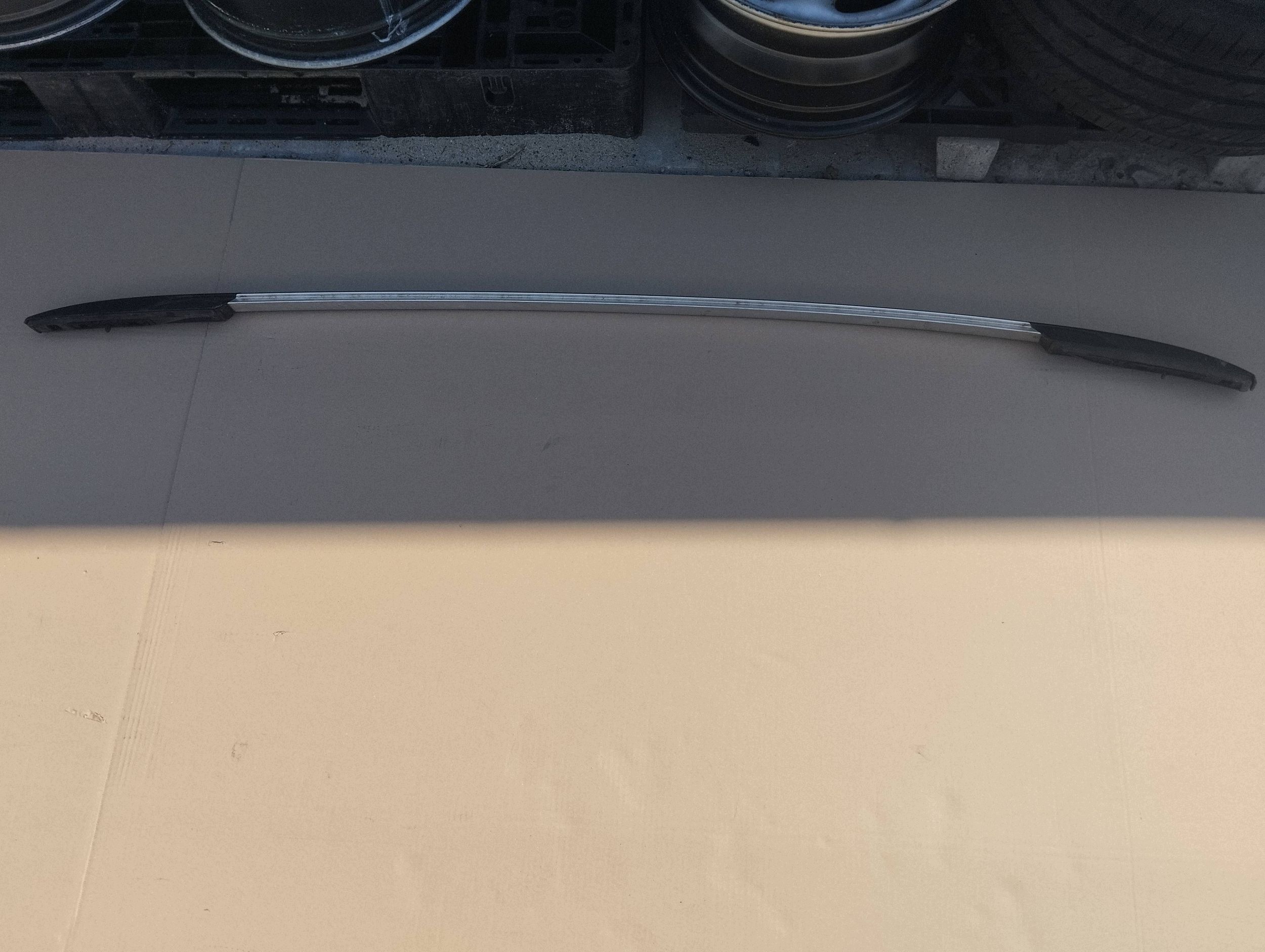 Kattoteline oikea Volvo V40 II Cross Country
