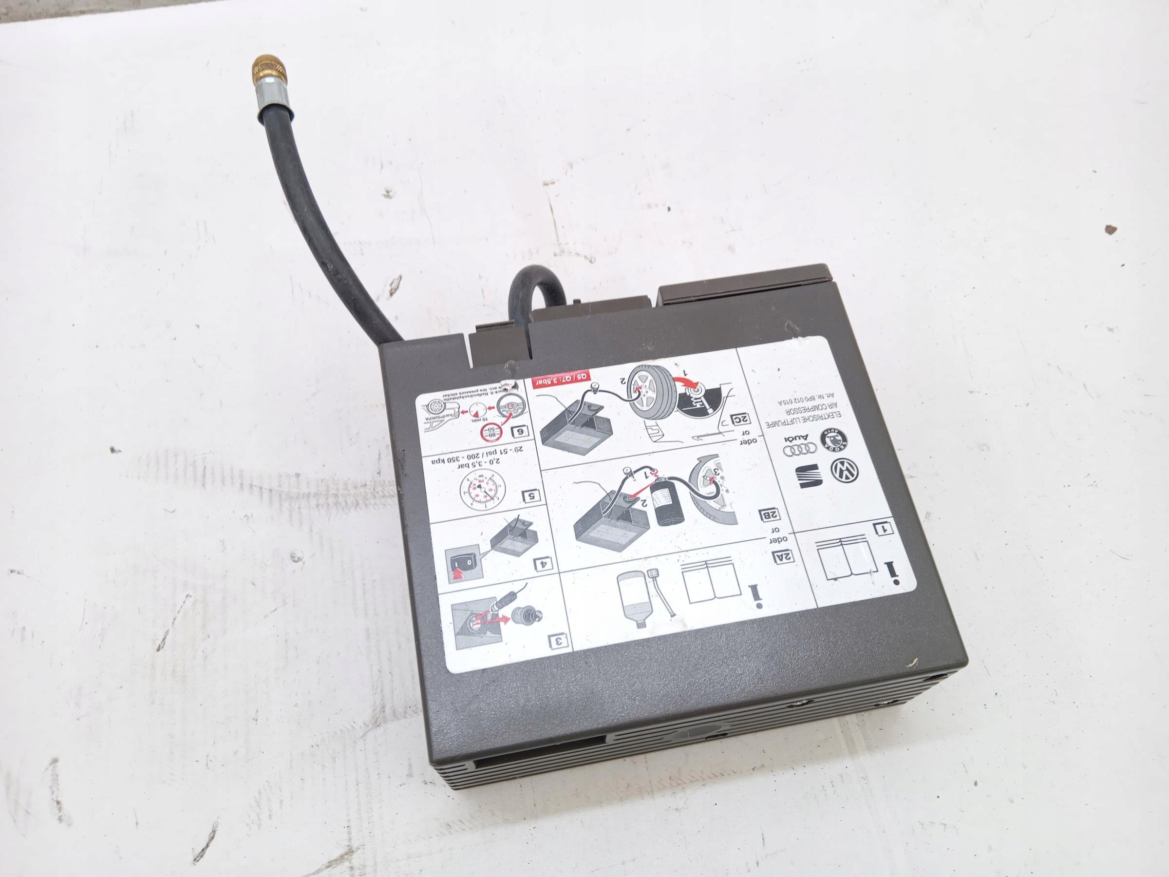 Tyre compressor AUDI Q5 (8R) 8P0012615A 2.97L diesel 2014