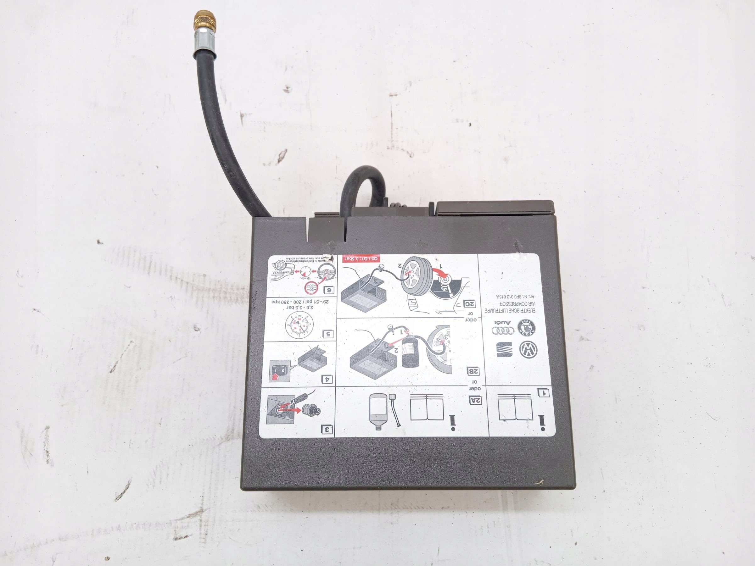 Tyre compressor AUDI Q5 (8R) 8P0012615A 2.97L diesel 2014