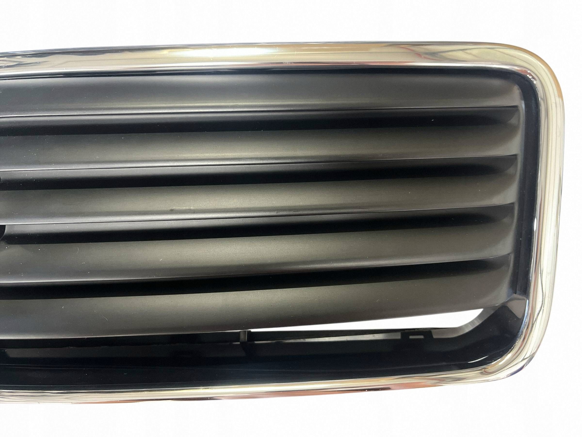 Calandre Audi A2 8Z0853651A image 8