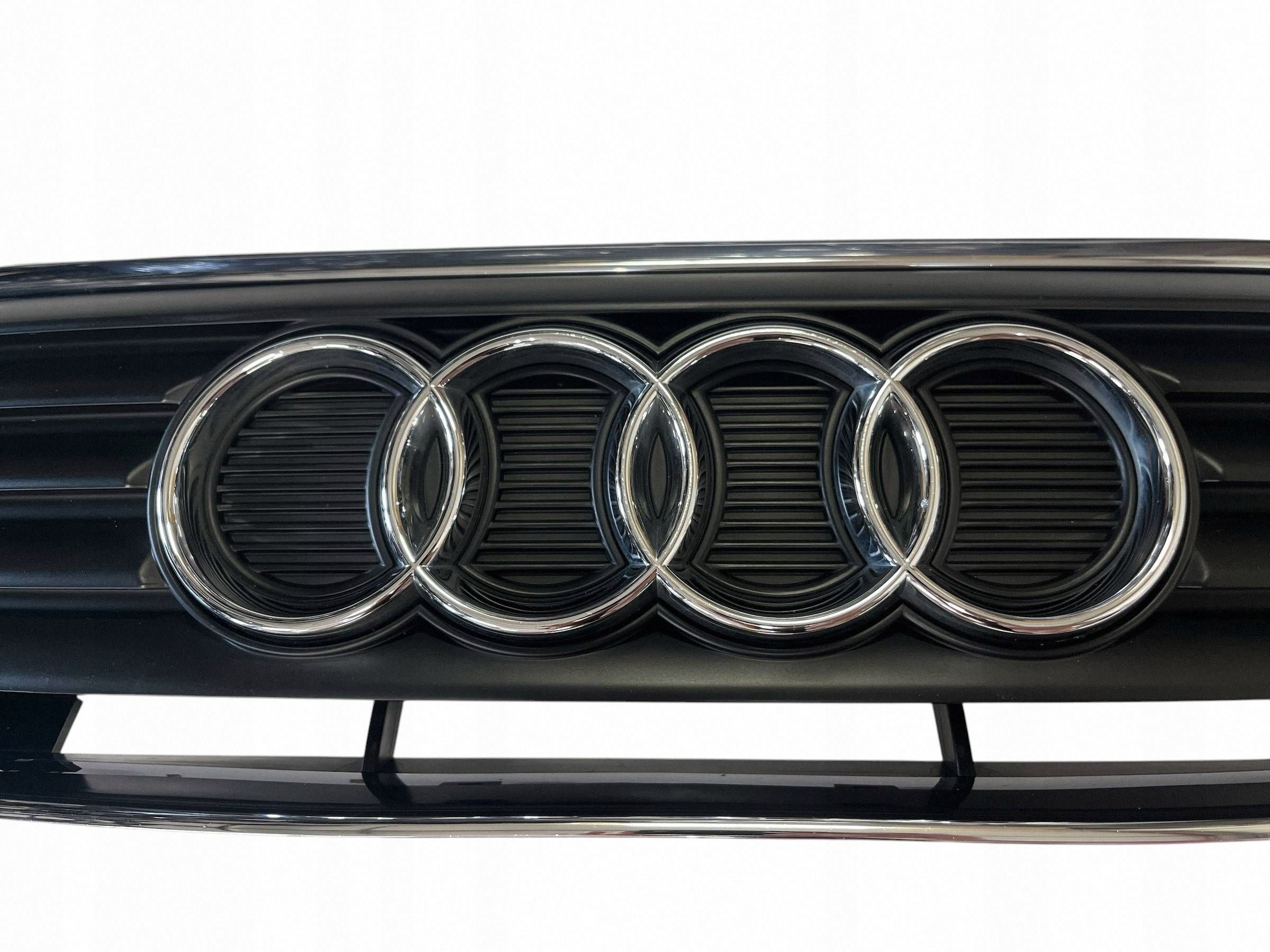 Calandre Audi A2 8Z0853651A image 9
