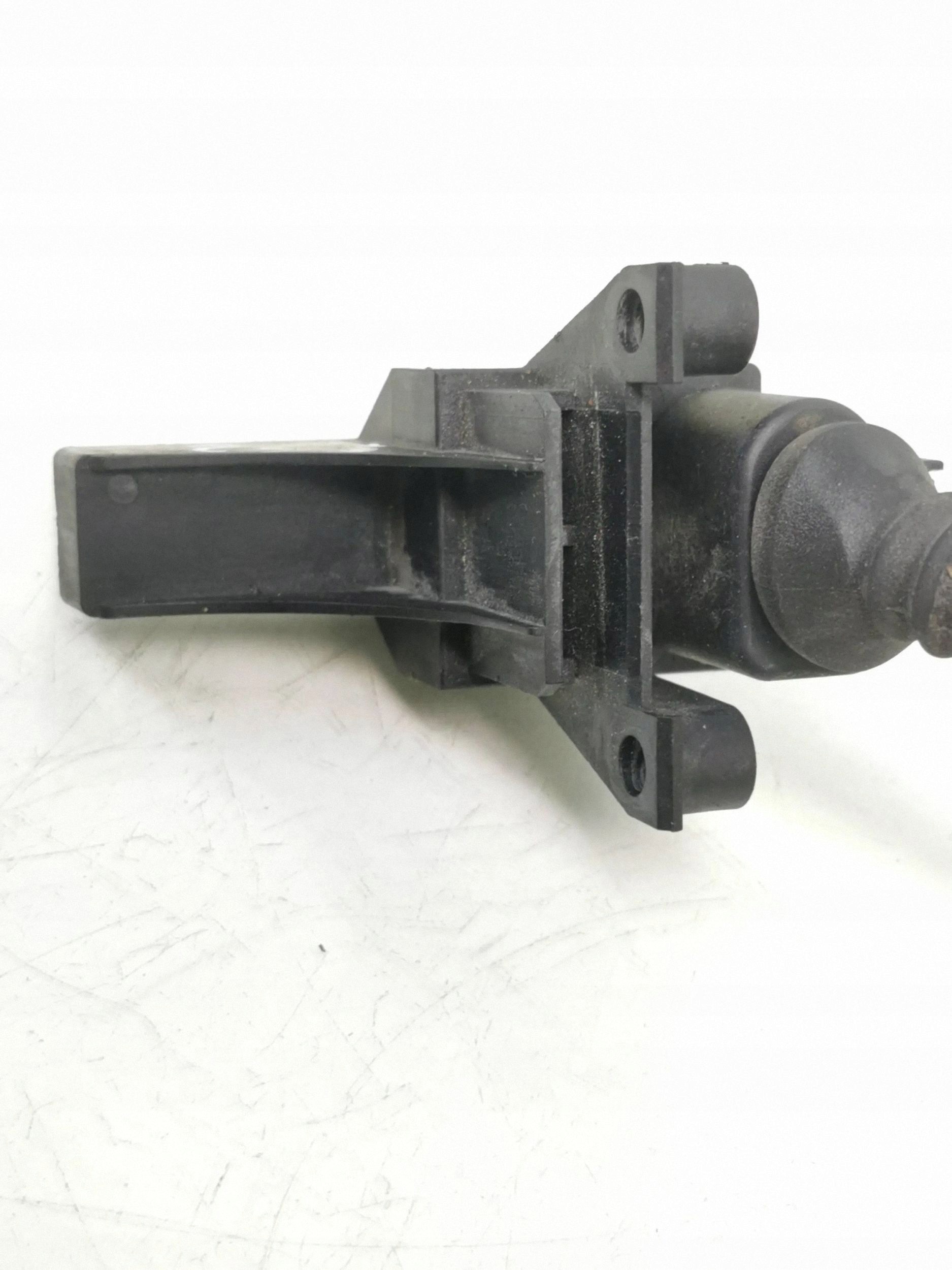 Capteur Audi A3 S3 8P 2004 OEM 4B0919145 image 3