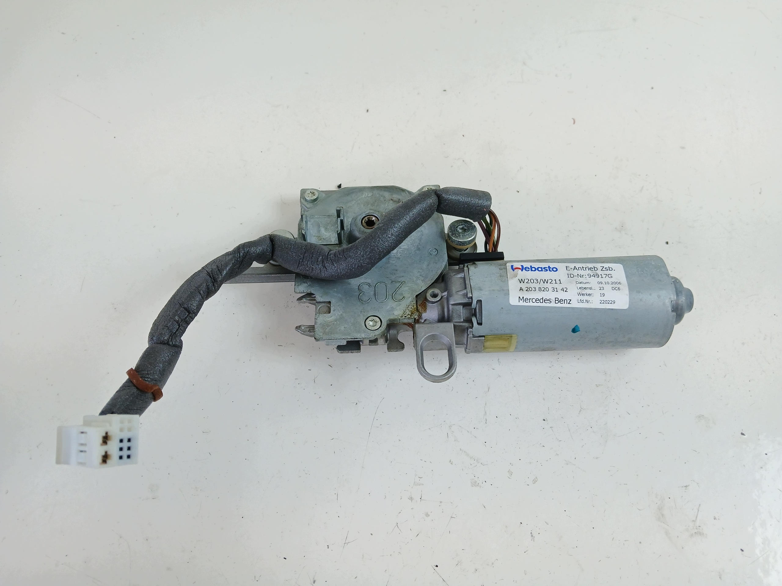 Motor do Teto Solar Mercedes W203 A2038203142 image 4