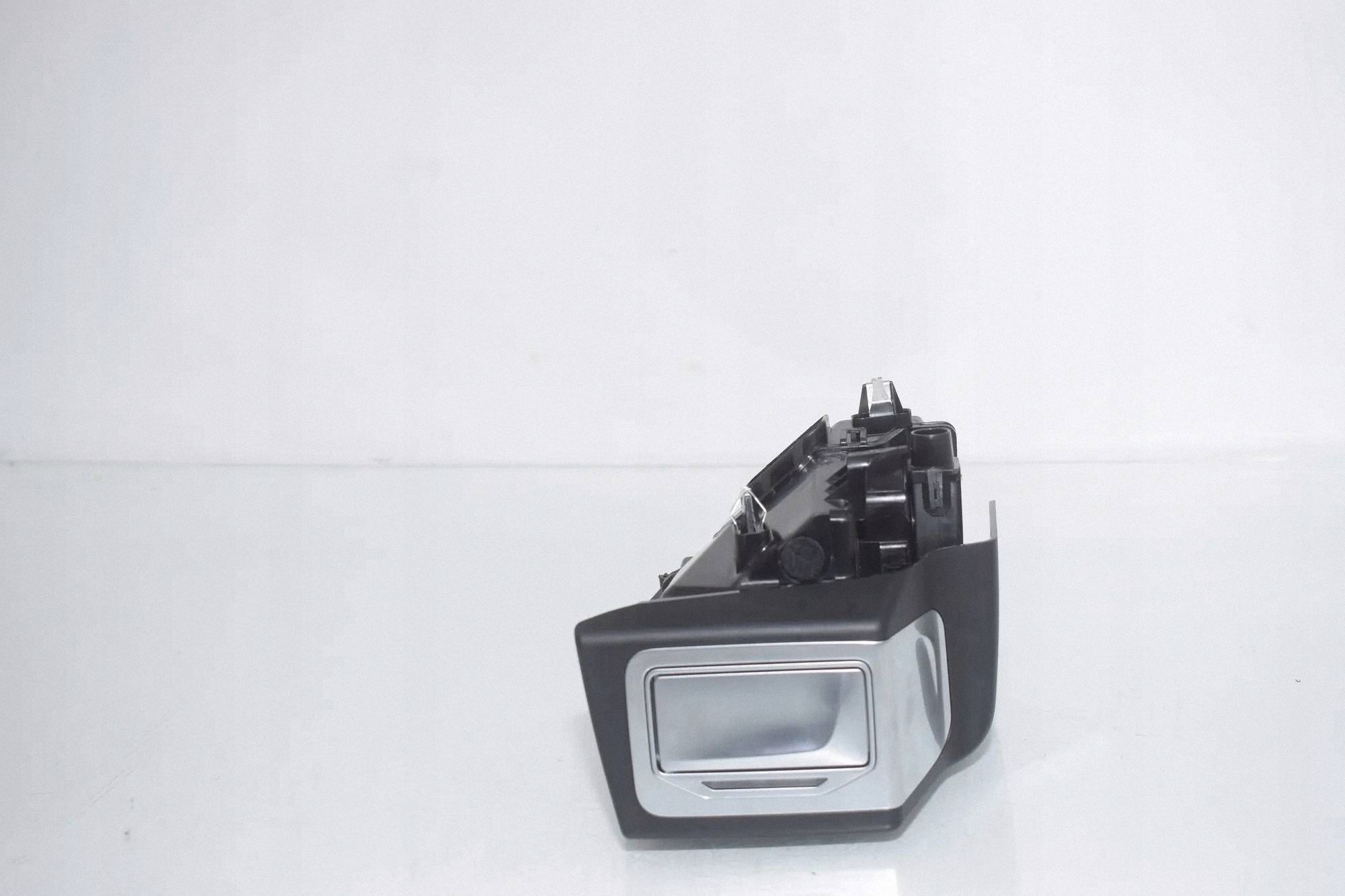 Askkopp bak BMW 5 G30 G31 G38 64116835478 image 7