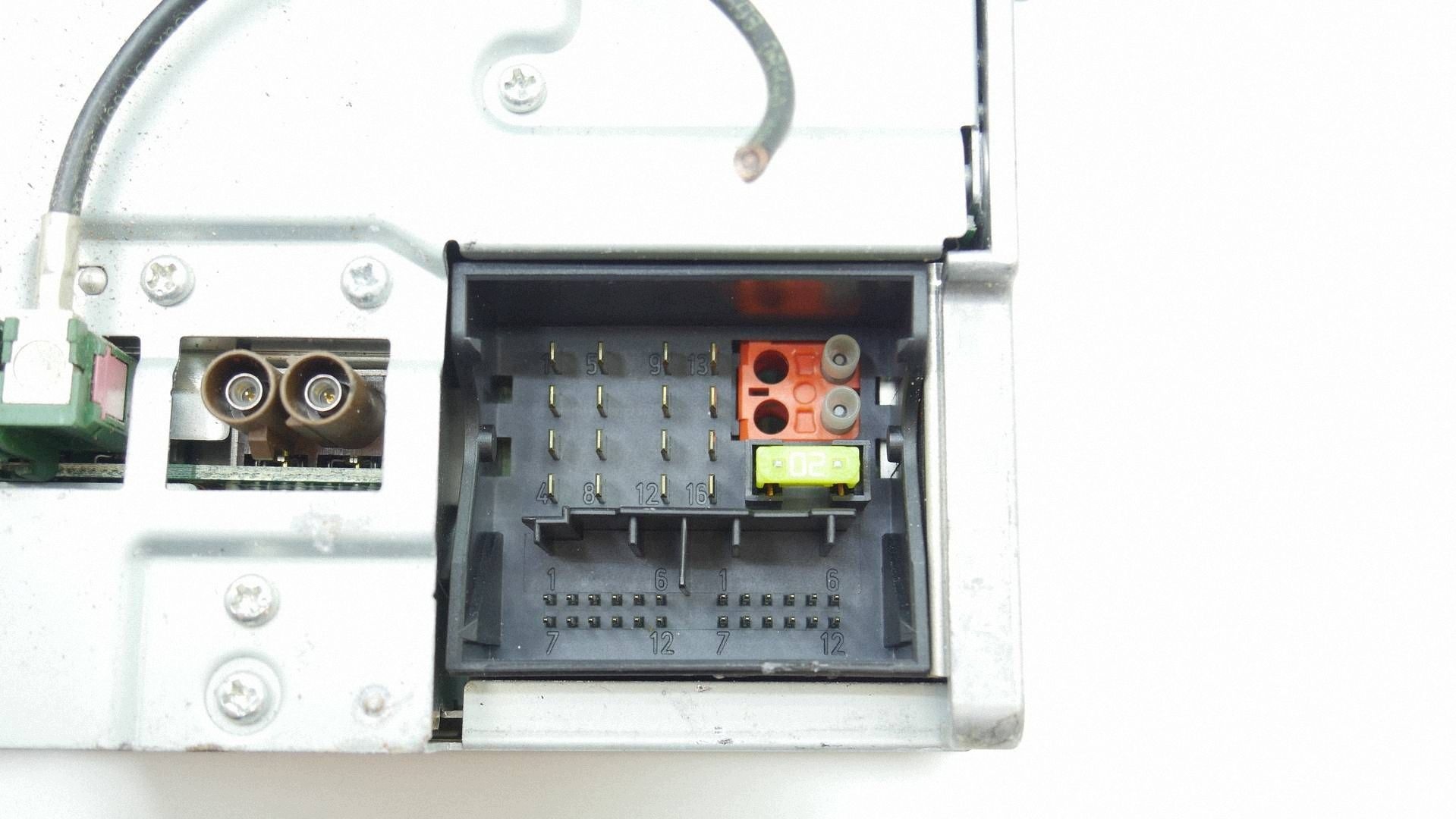 Radio Navigation Mercedes E W212 A2129063001 image 8