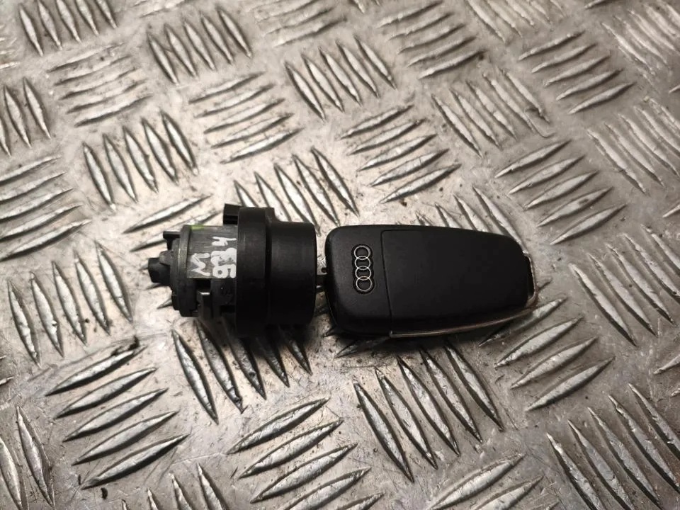 Sytytyskytkin AUDI A3 Sportback 8V 8V0837220
