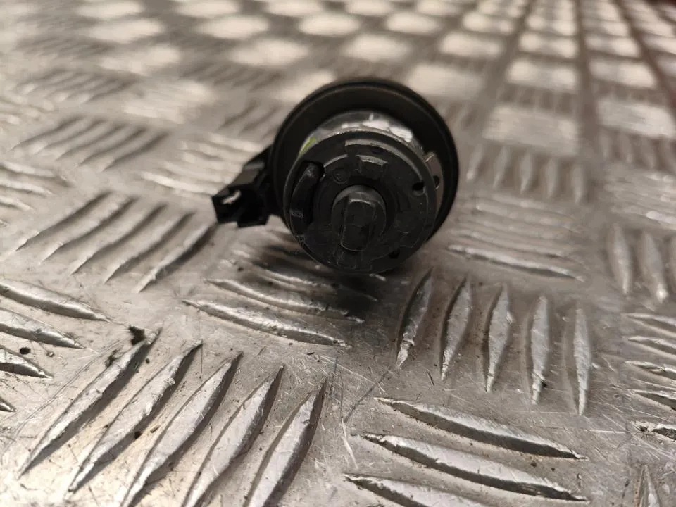 Sytytyskytkin AUDI A3 Sportback 8V 8V0837220 image 3