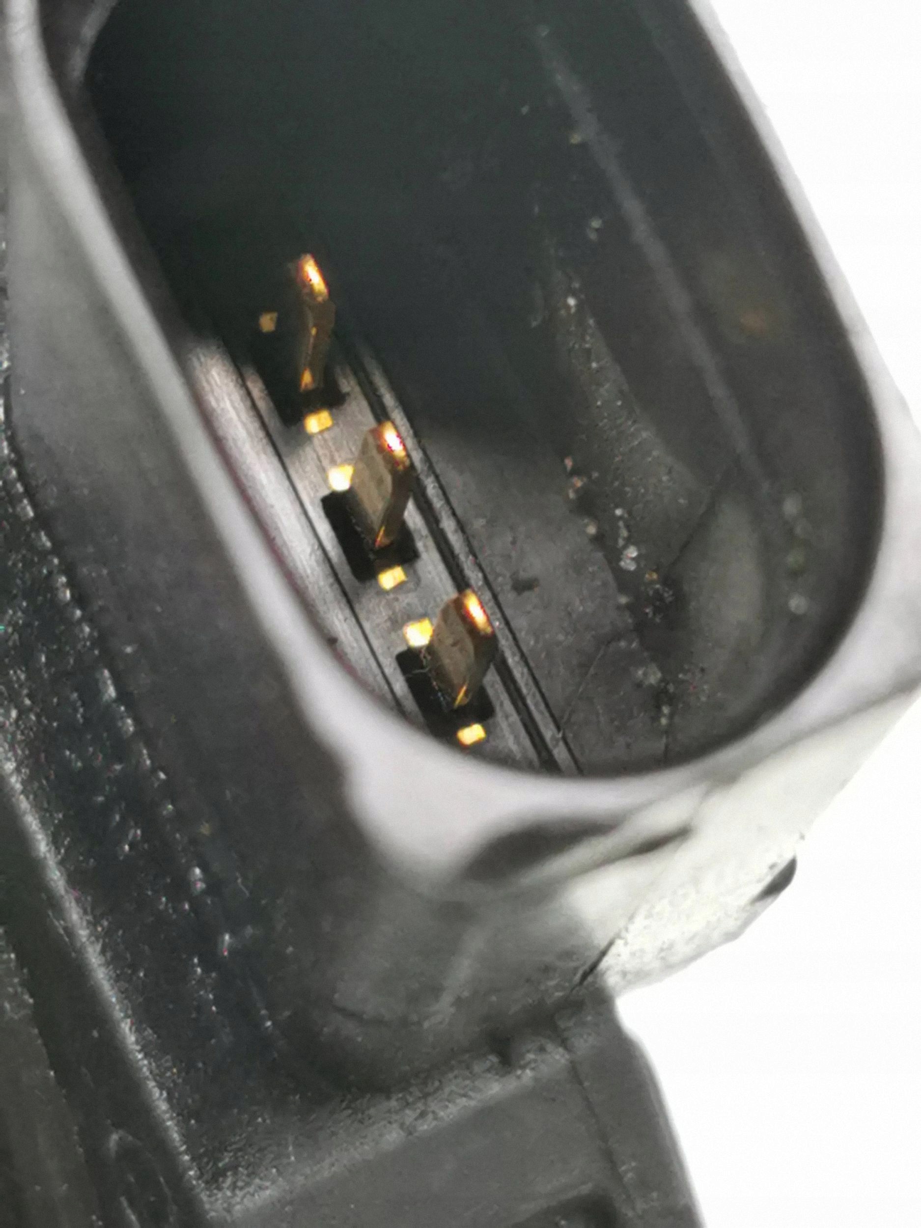 VW Golf VII Öldrucksensor 03C907660G image 5