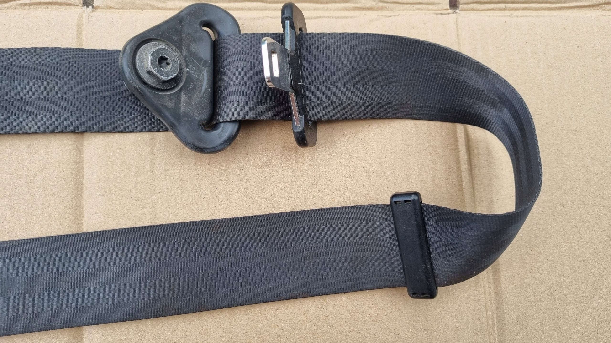 Cinturón de seguridad derecho Renault Master III image 3