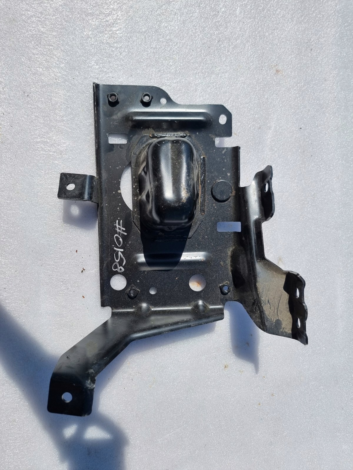 Suporte do Para-choque Dianteiro RAM 1500 V OEM CH1065105 image 2