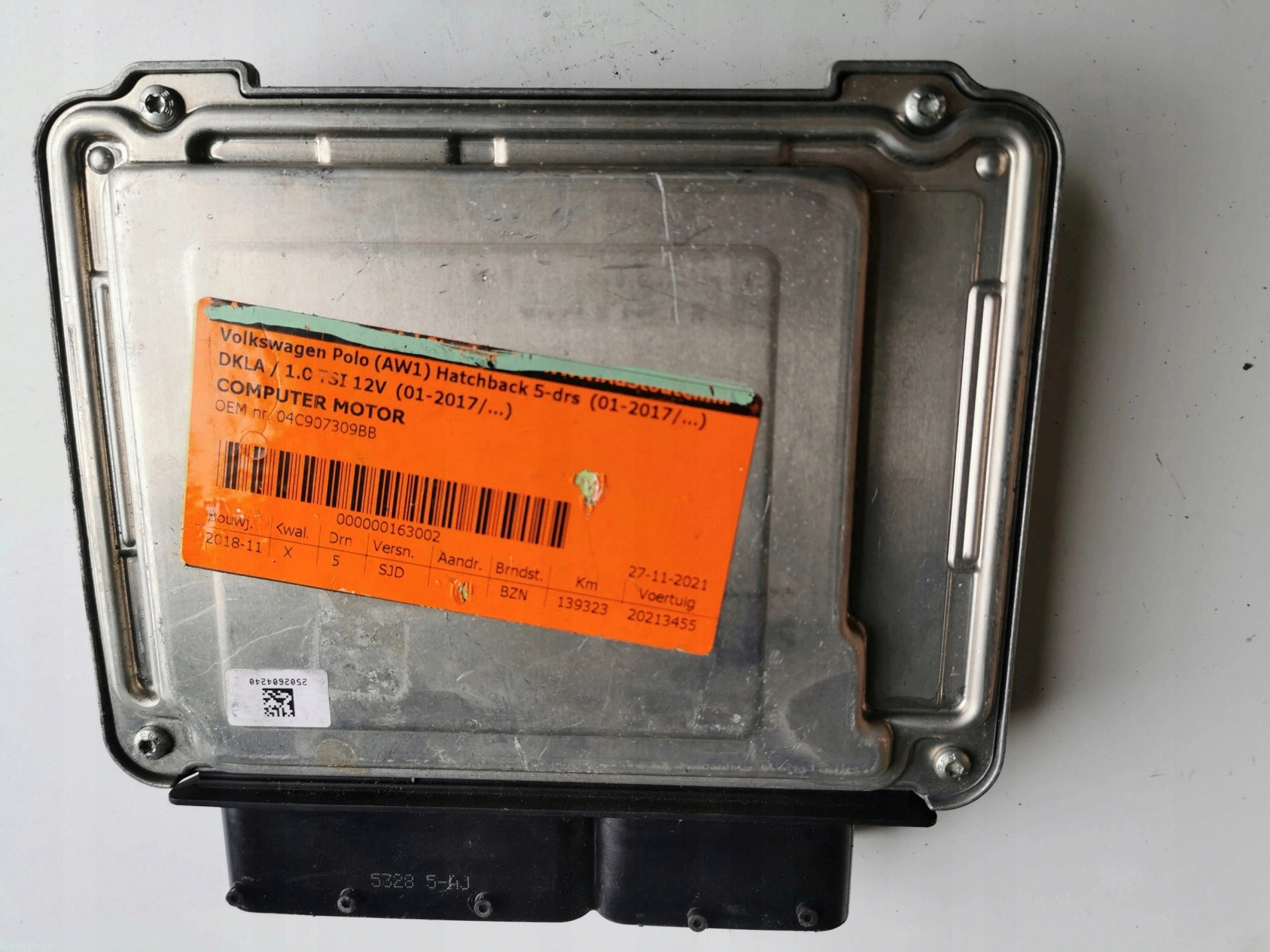 VW POLO 1.0B 0261S17849 04C907309BB ECU image 4