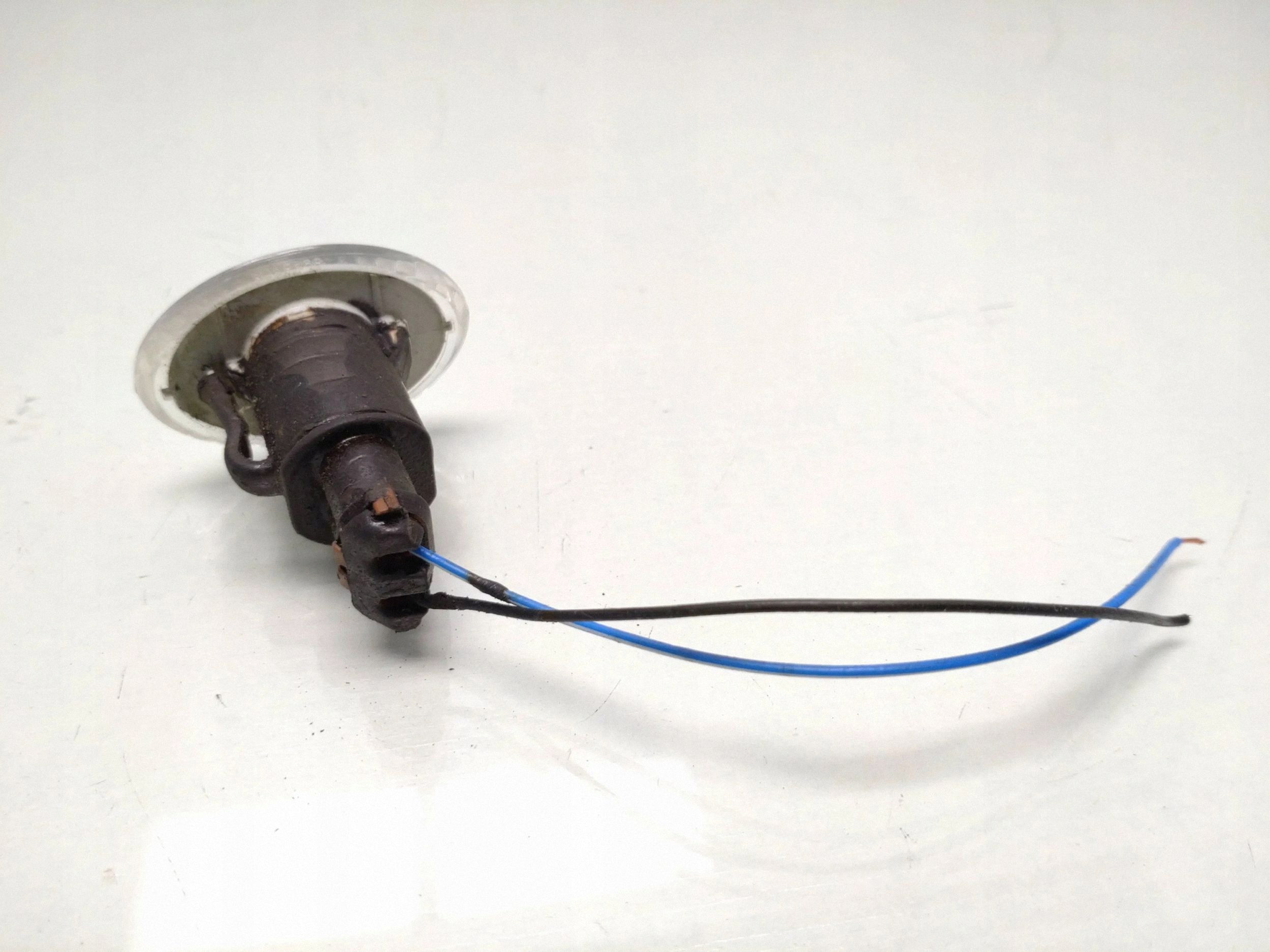 2012 Fiat 500 Direction indicator in mud 08148
