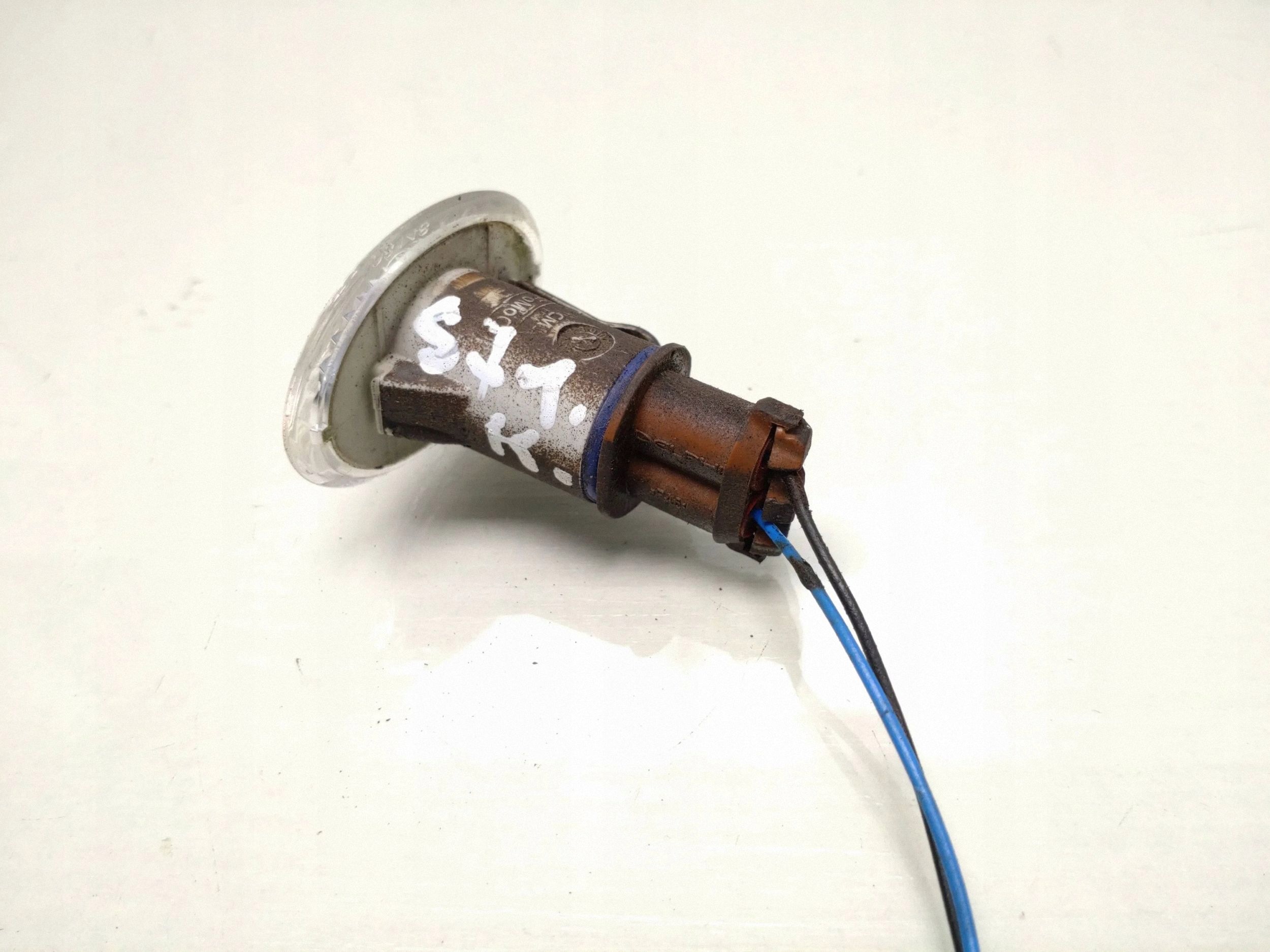 2012 Fiat 500 Direction indicator in mud 08148 image 3