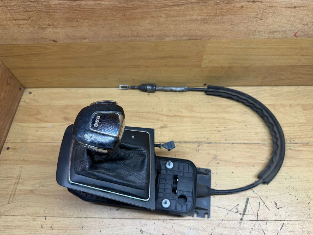 Palanca Cambios Skoda Octavia Mk2 1K1713025AA Usado