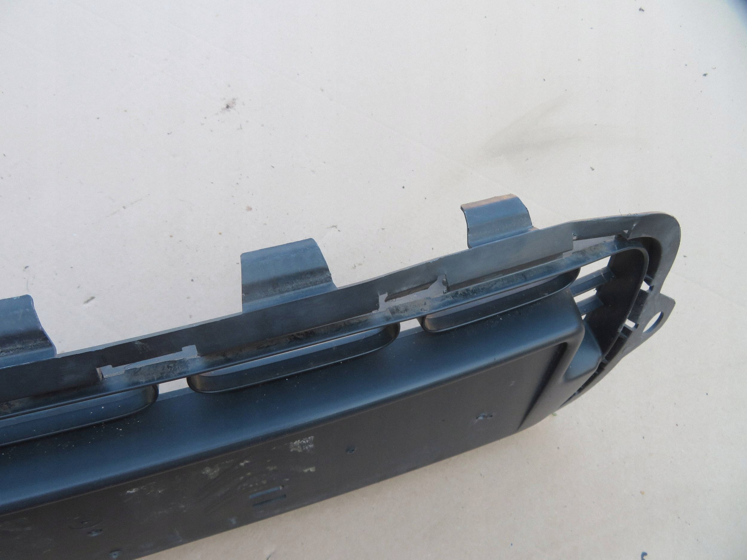 Grille centrale Citroen C4 Cactus 9801740677 image 10