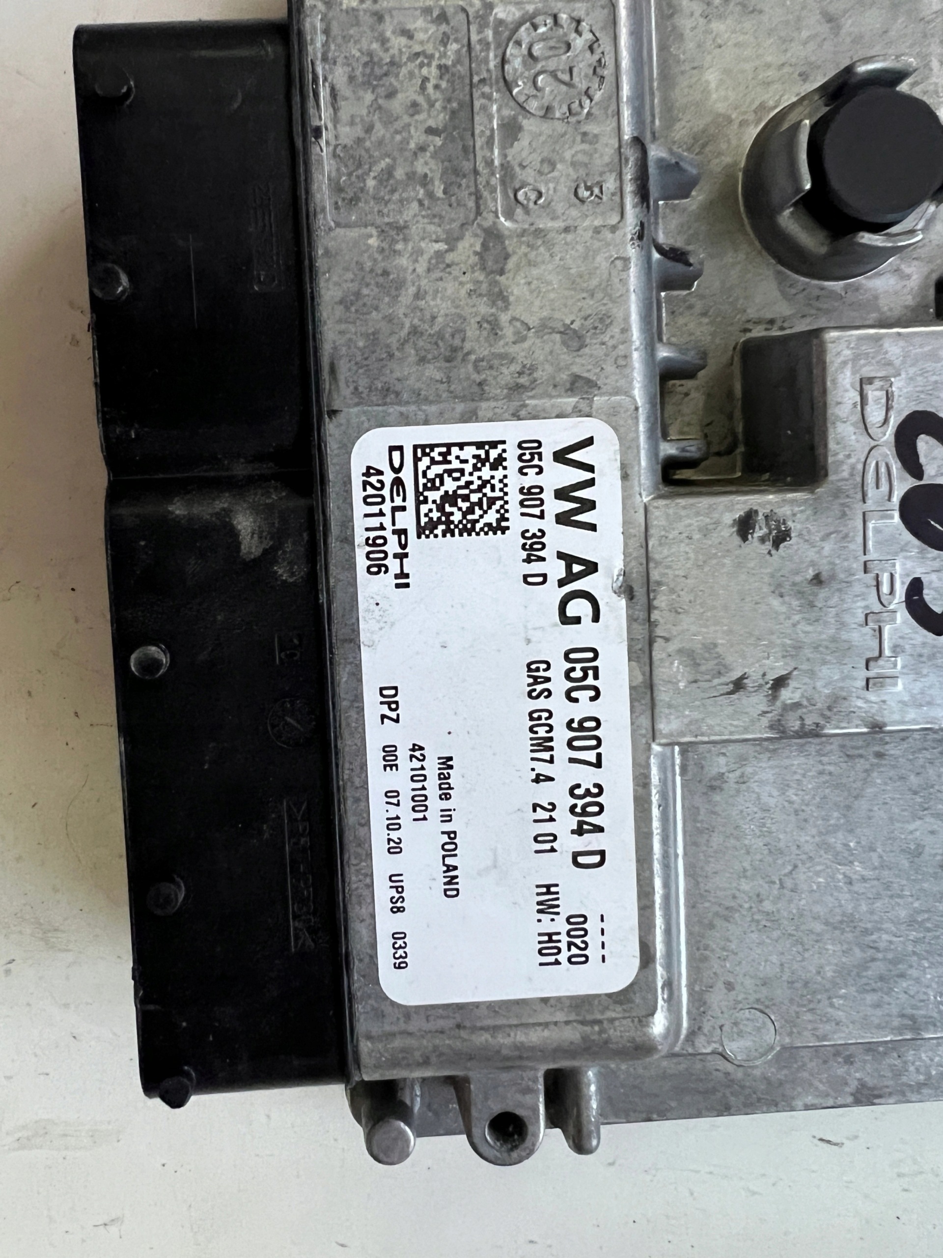 Audi A1 1.0 TSI Engine Computer 05C907394D Used image 6