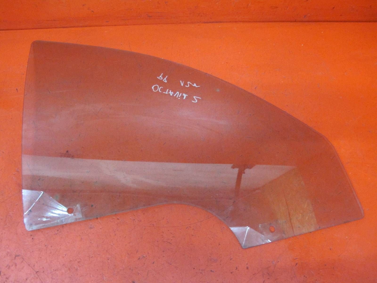 Chapa puerta trasera izquierda Skoda Octavia II 43R00048