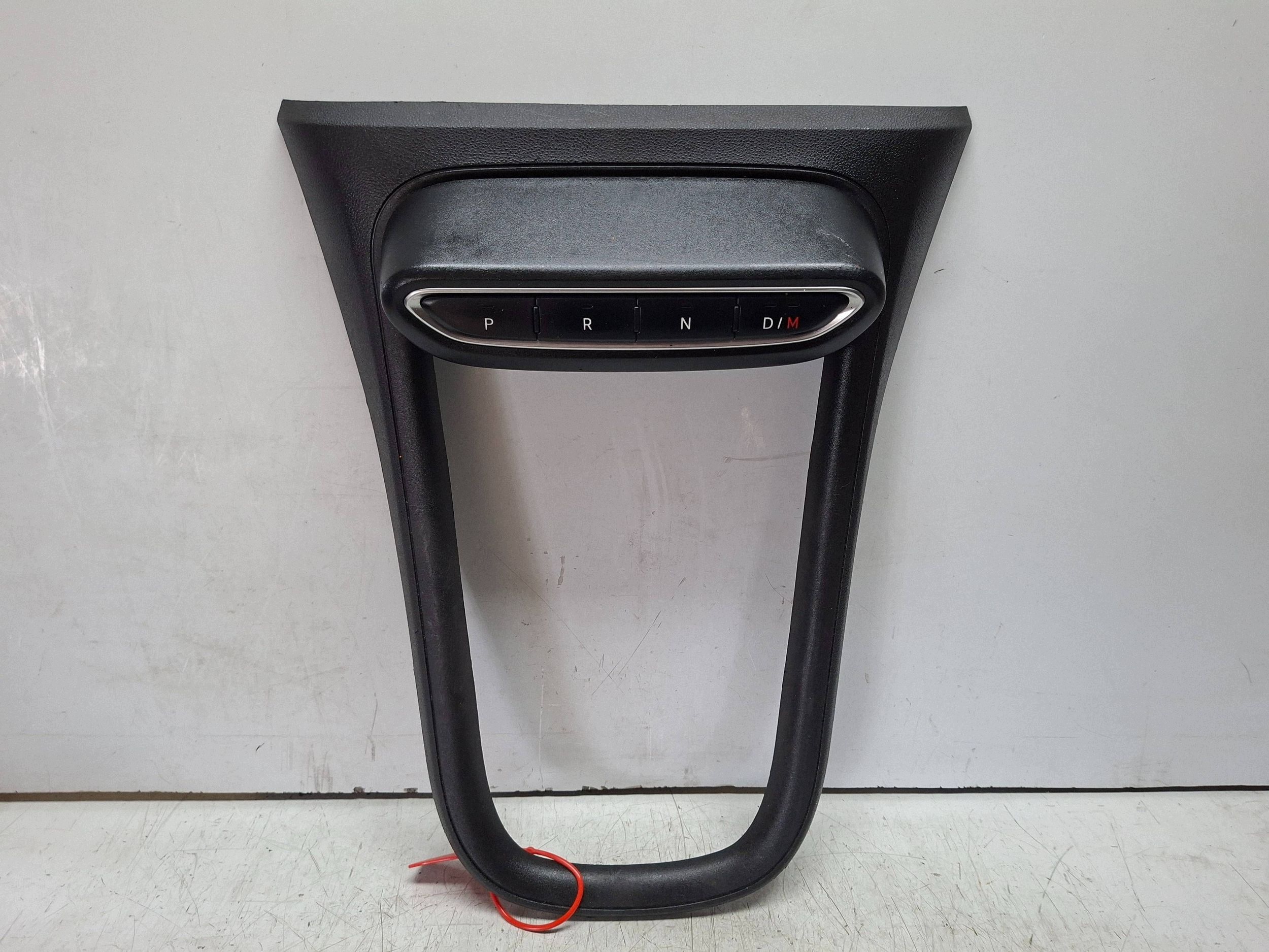 Cubierta panel control 735763666 Fiat 600e 2023- image 2