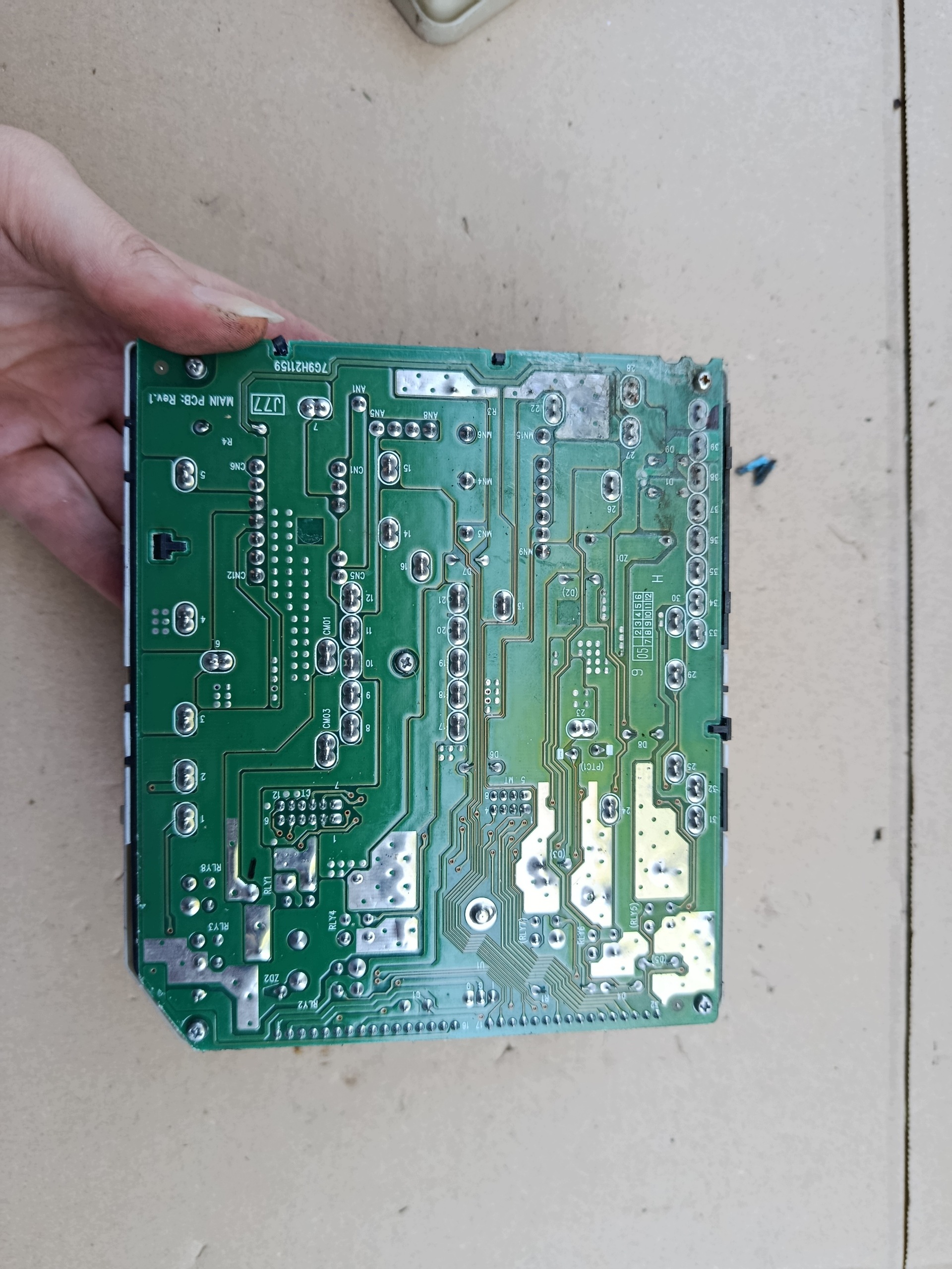 Module BSI UCH Renault Clio III Modus 356231D image 4