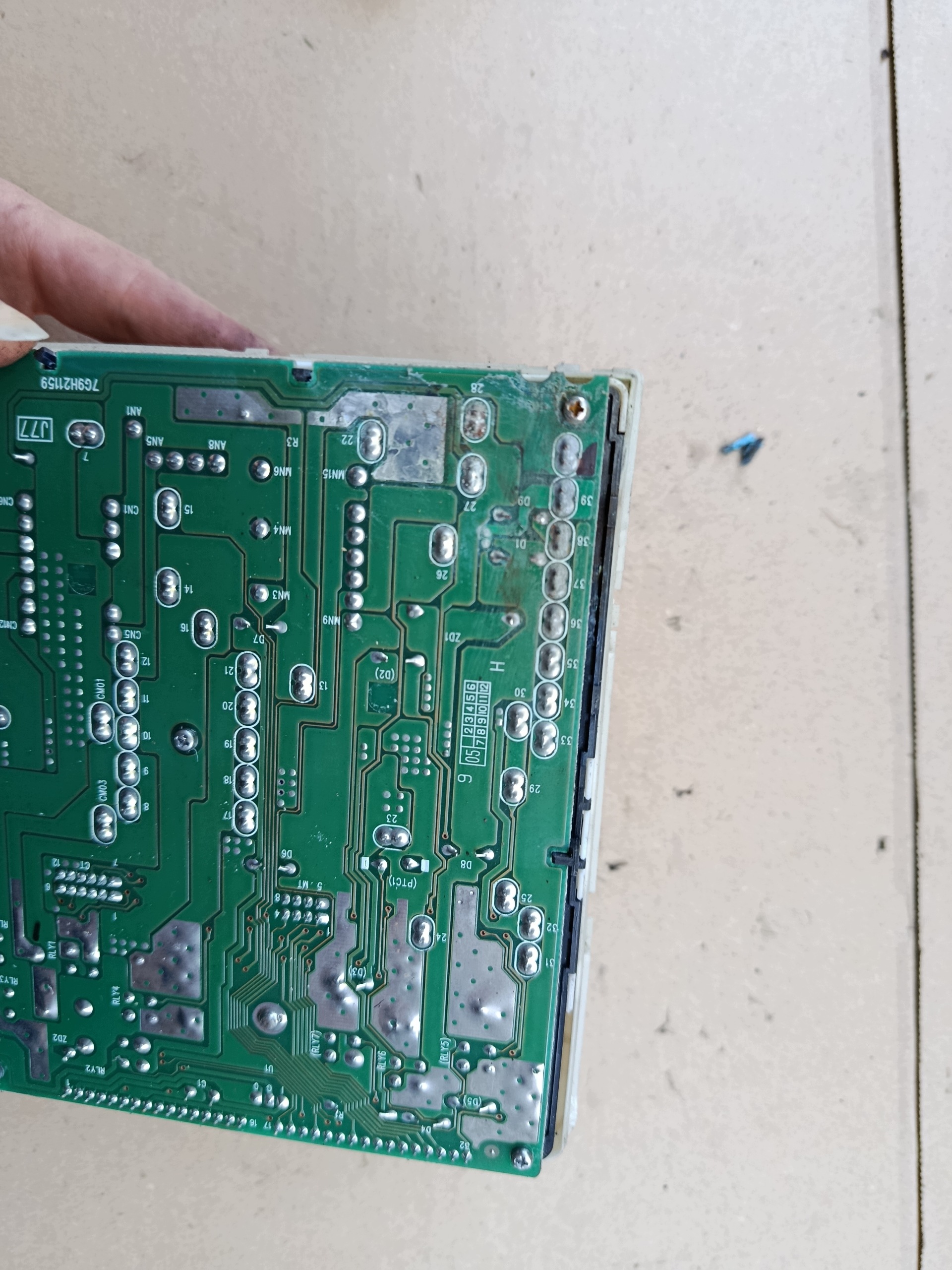 Module BSI UCH Renault Clio III Modus 356231D image 5