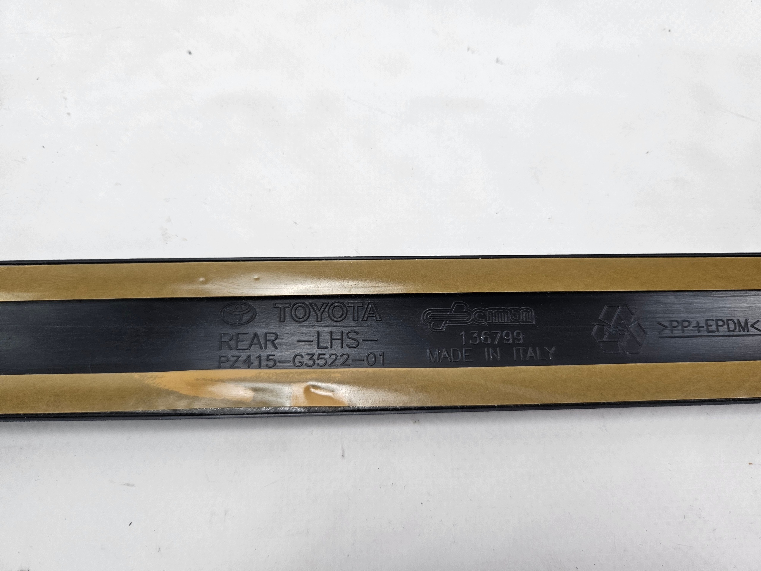 Toyota Prius II 03-09 Türleiste hinten links image 8