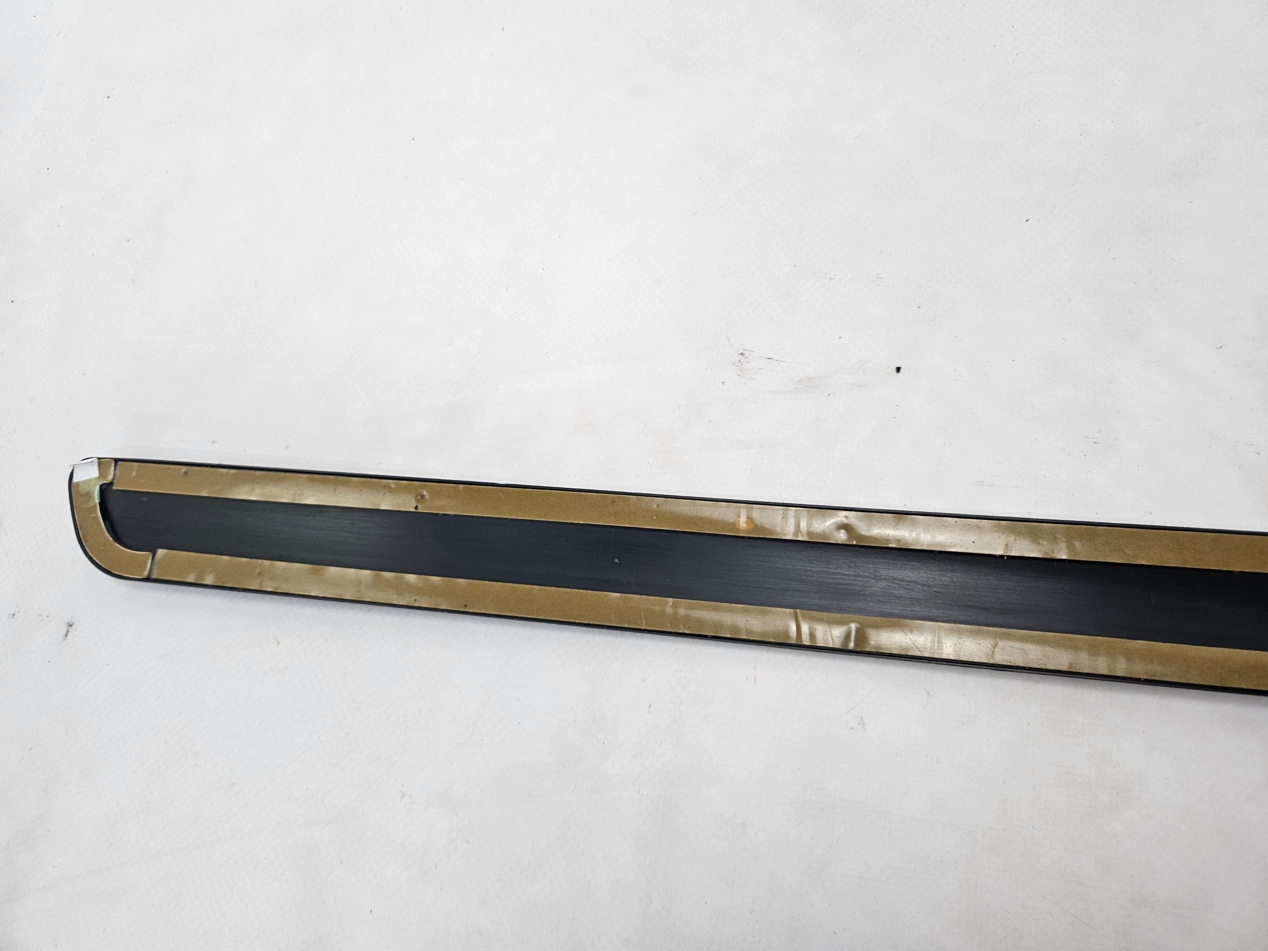 Toyota Prius II 03-09 Türleiste hinten links image 9