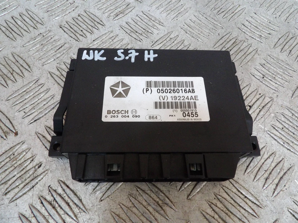 Jeep Grand Cherokee WK PDC Module 05026016AB