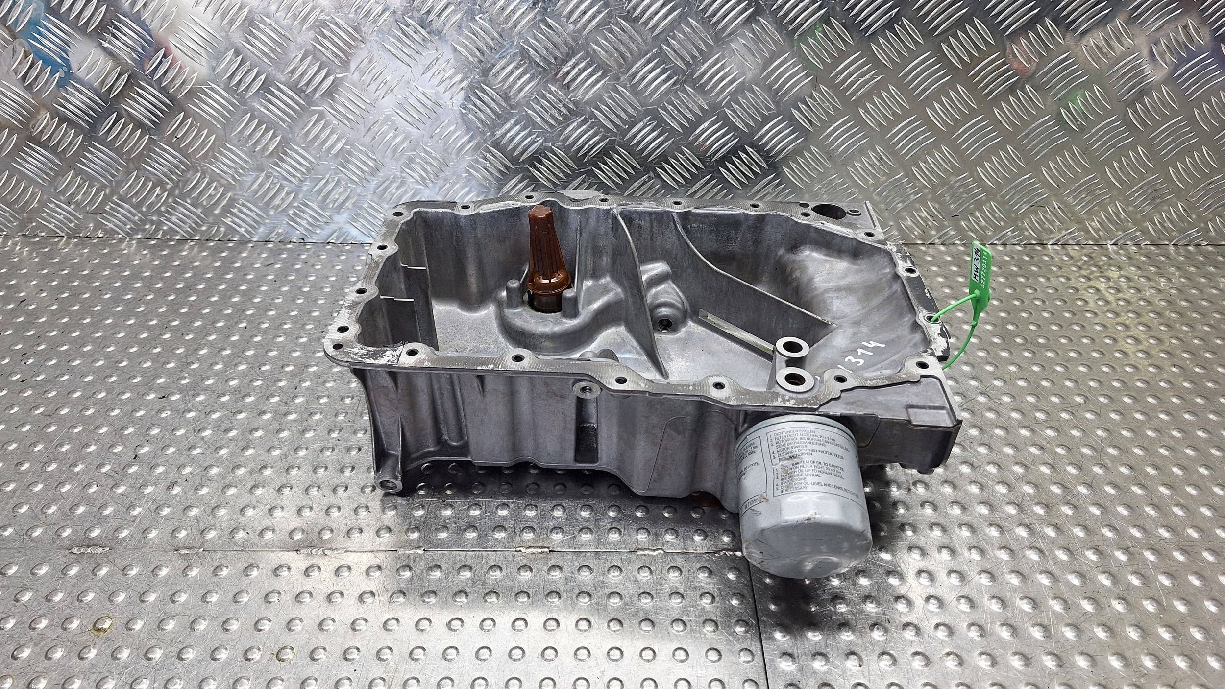 Oliepan met sensor VW Audi Skoda Seat 1.5 TSI image 2