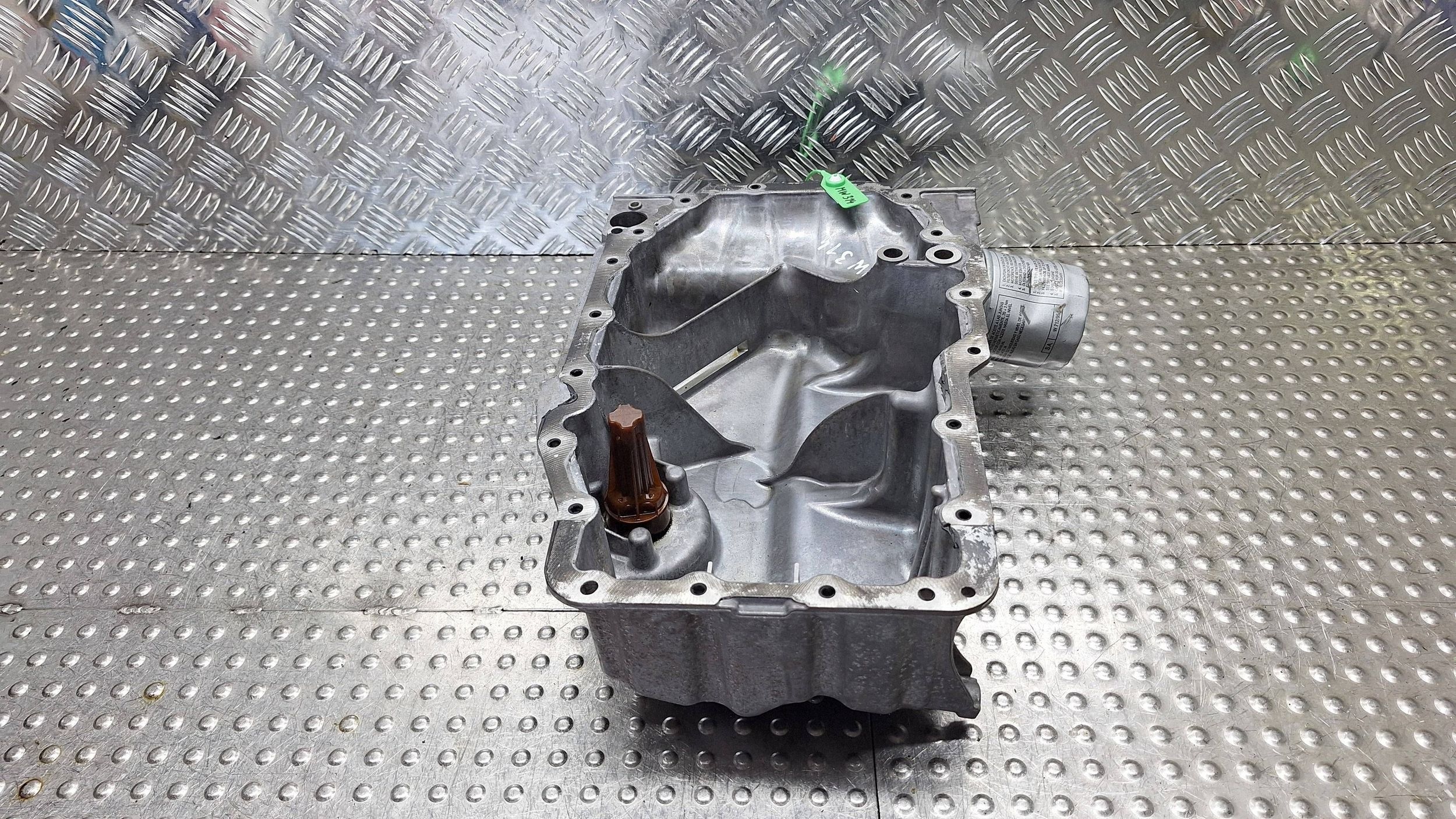 Oliepan met sensor VW Audi Skoda Seat 1.5 TSI image 4