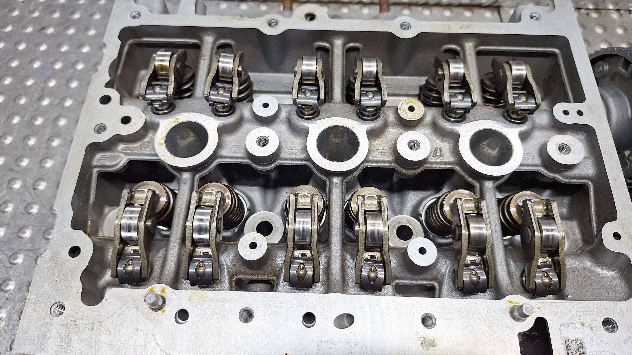Cabeçote de Válvulas S27720332 1.0 TSI VW Audi image 8