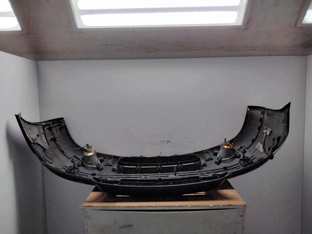 Parachoques Delantero Volvo S60 Usado OEM F-169162- image 3