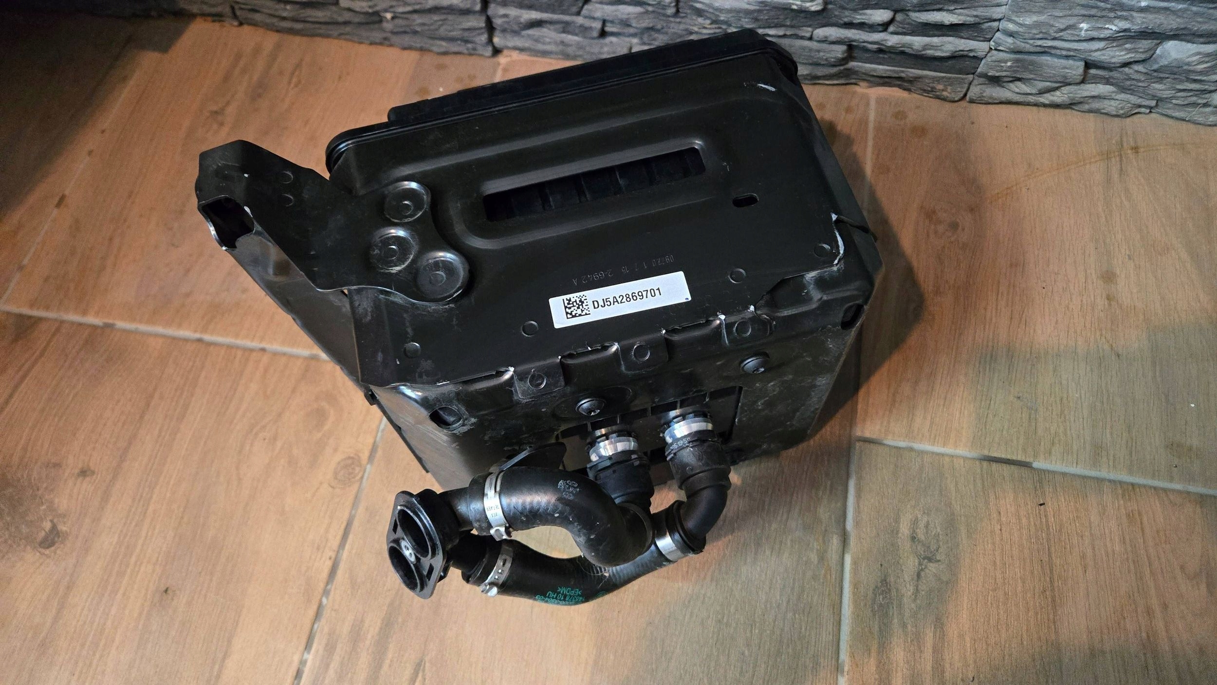 BMW 3 G20 G21 Battery 5A38DE3 image 3