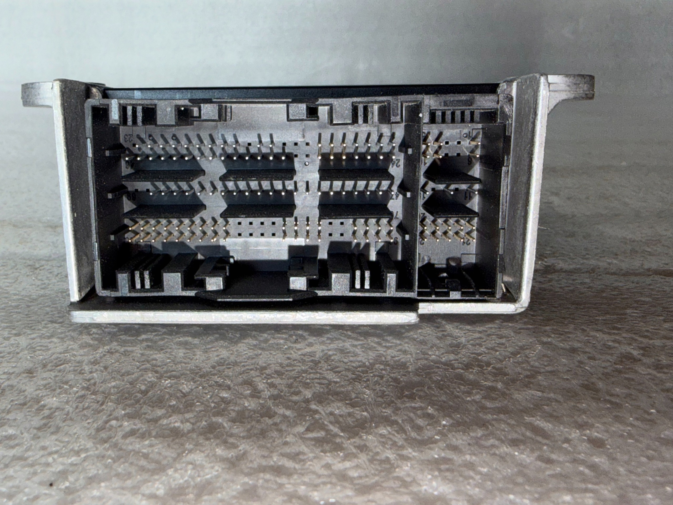 BMW X3 G01 X4 G02 Module Airbag 65776994532 image 4
