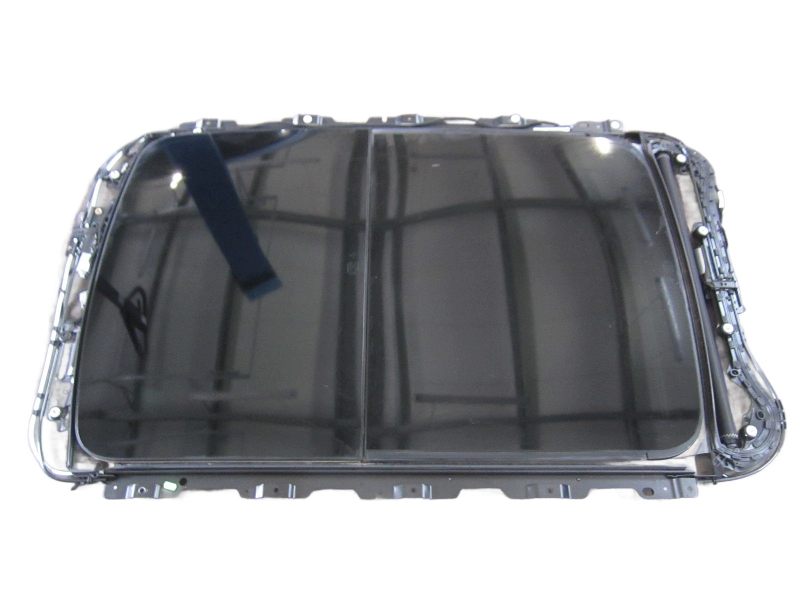 Techo panorámico Volvo XC90 II usado image 2