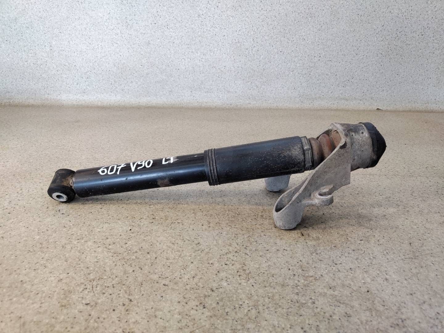 Amortecedor Traseiro Esquerdo Volvo V90 2.0 Diesel 32269441