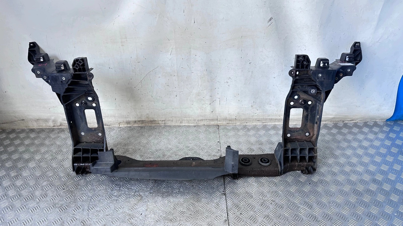 Barra delantera Hyundai Tucson TL 15-20 R3U