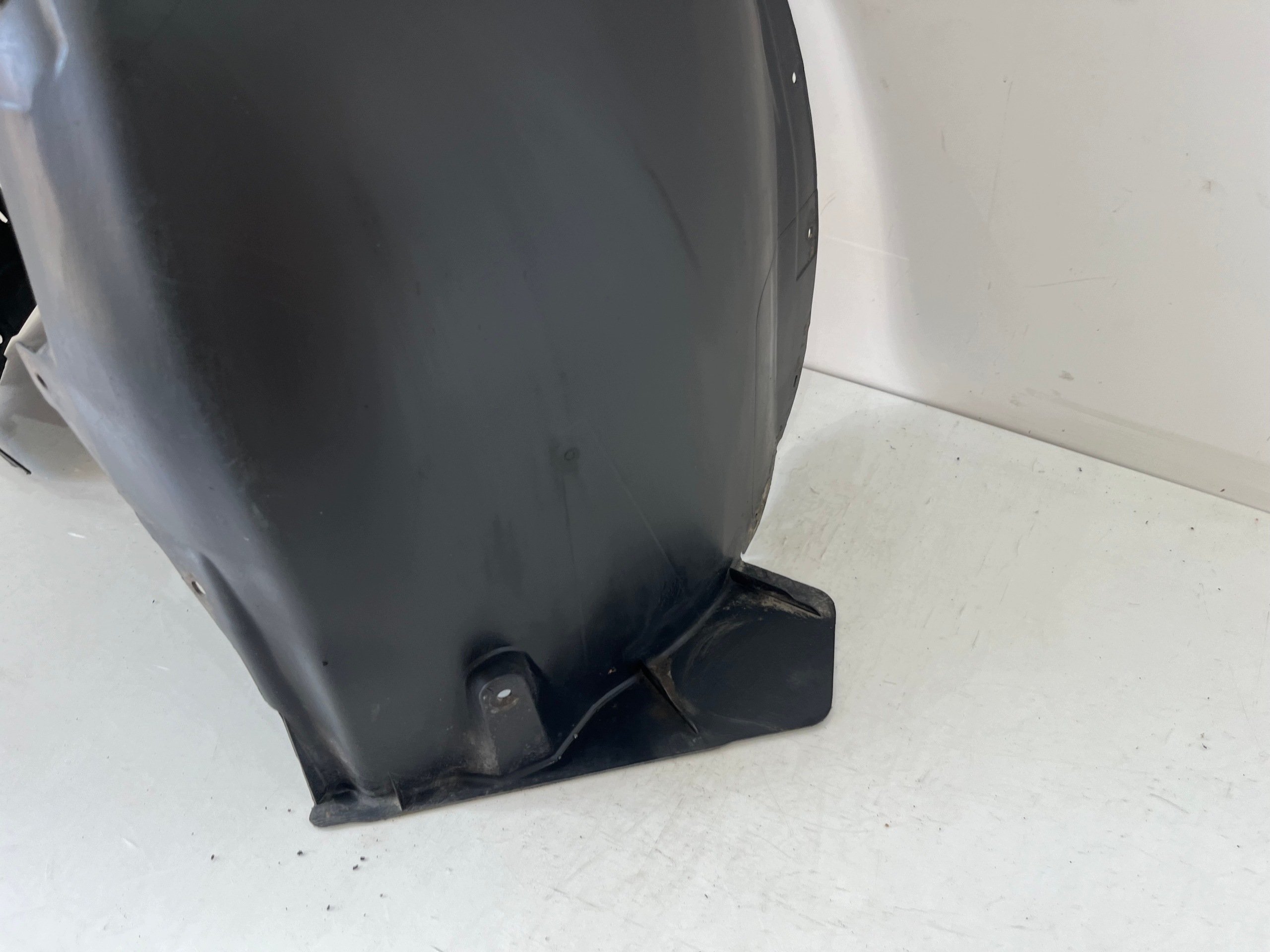 Volvo V60 III S60 III Passage de roue avant droit 31694099 image 6