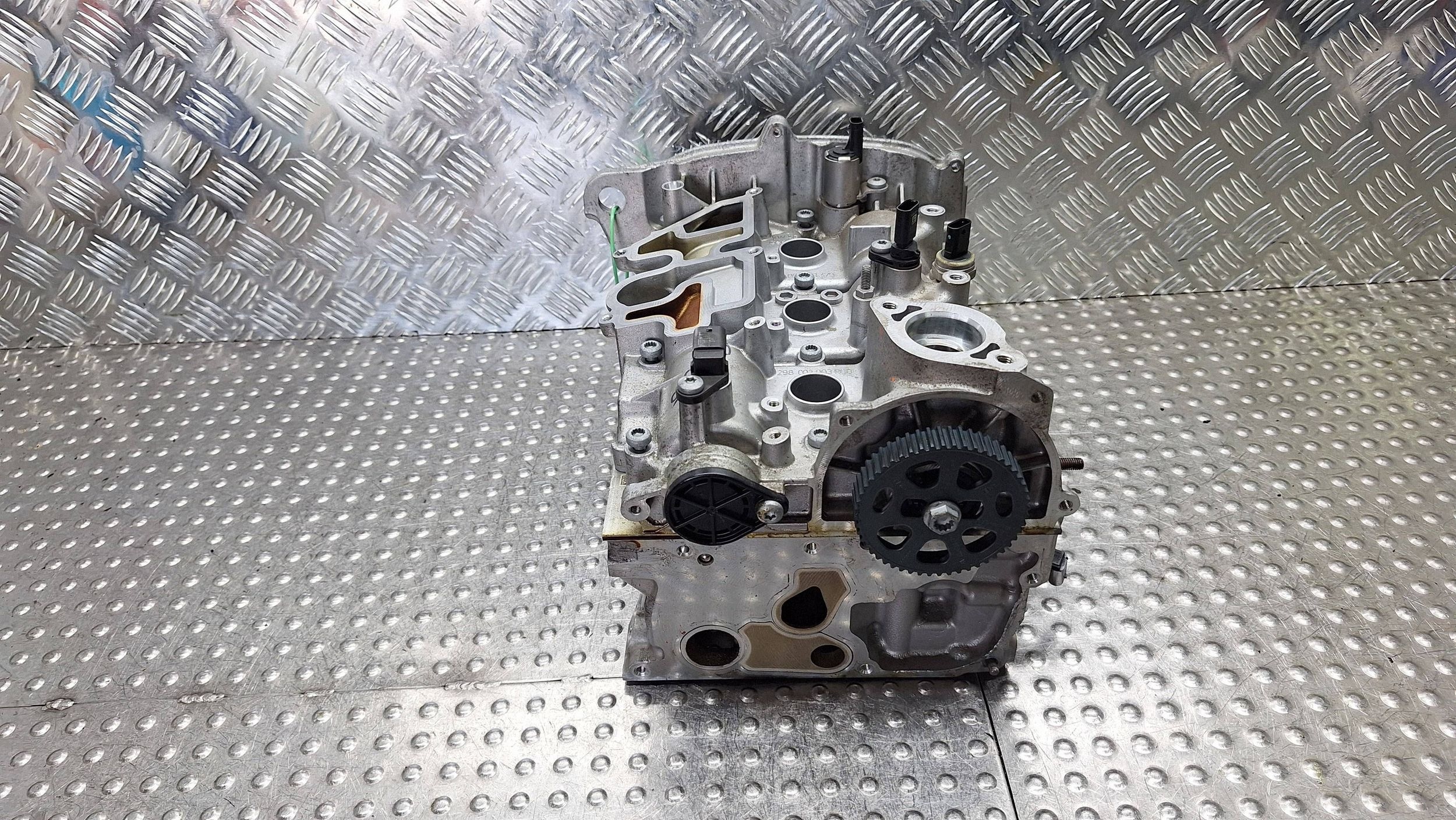 Culasse complète VW 1.0 TSI OEM S27720335 image 4