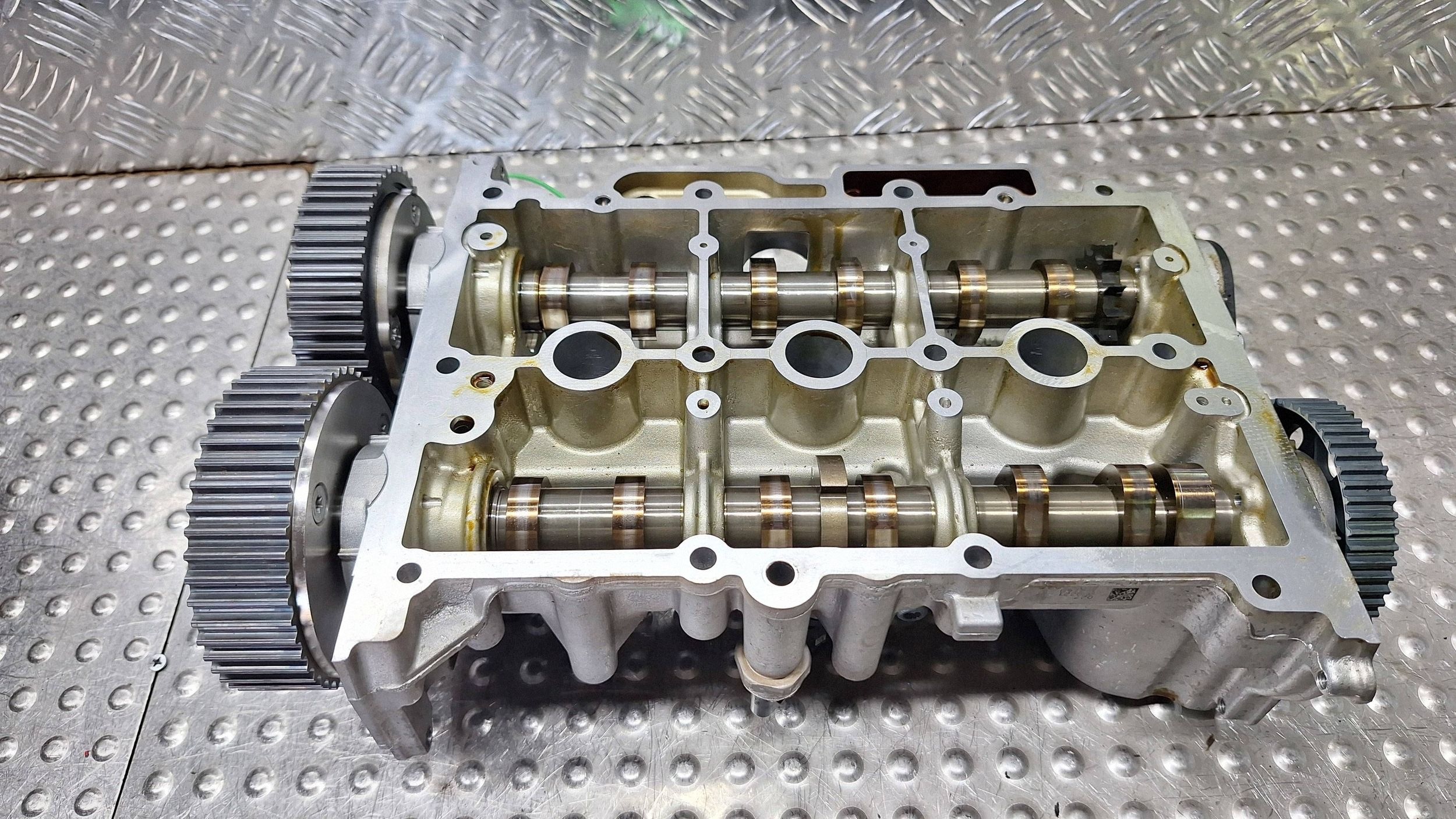 Culasse complète VW 1.0 TSI OEM S27720335 image 8