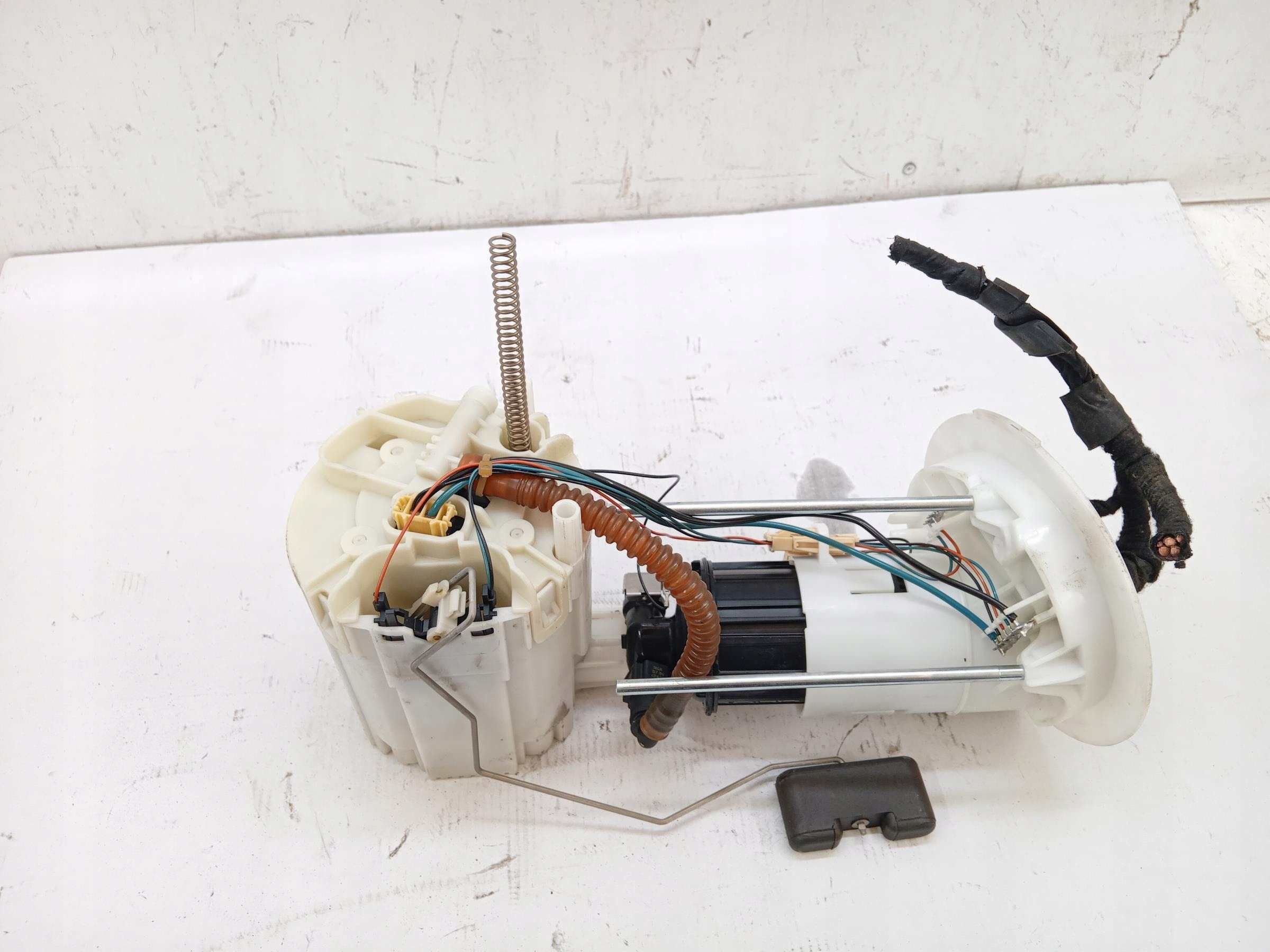 Bomba de Combustível Cesto Audi A4 B8 A5 S5 4.2 FSI 8K0919051P