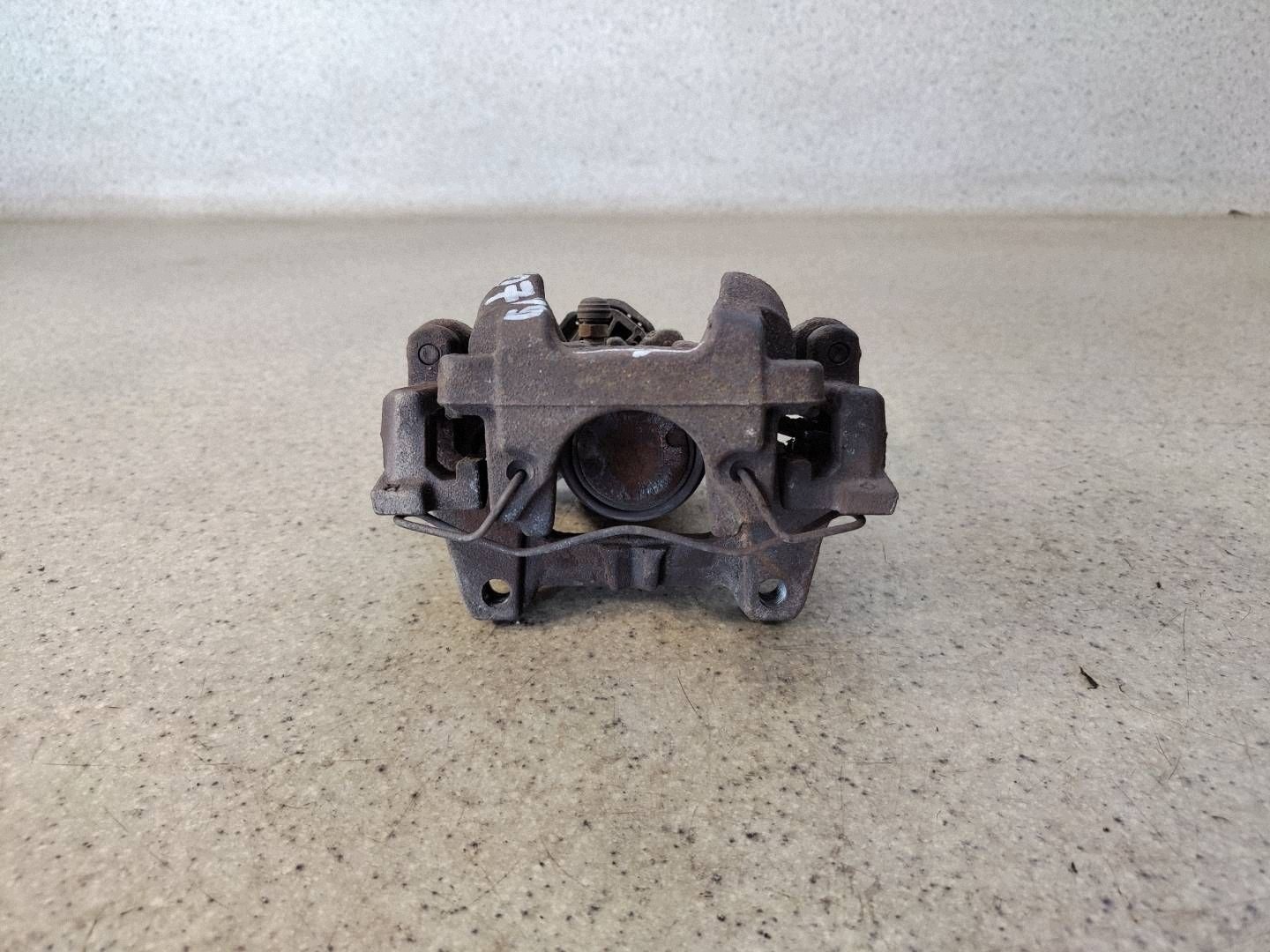 Jarrusatula oikea takana Volvo V90 2.0 diesel 32287434