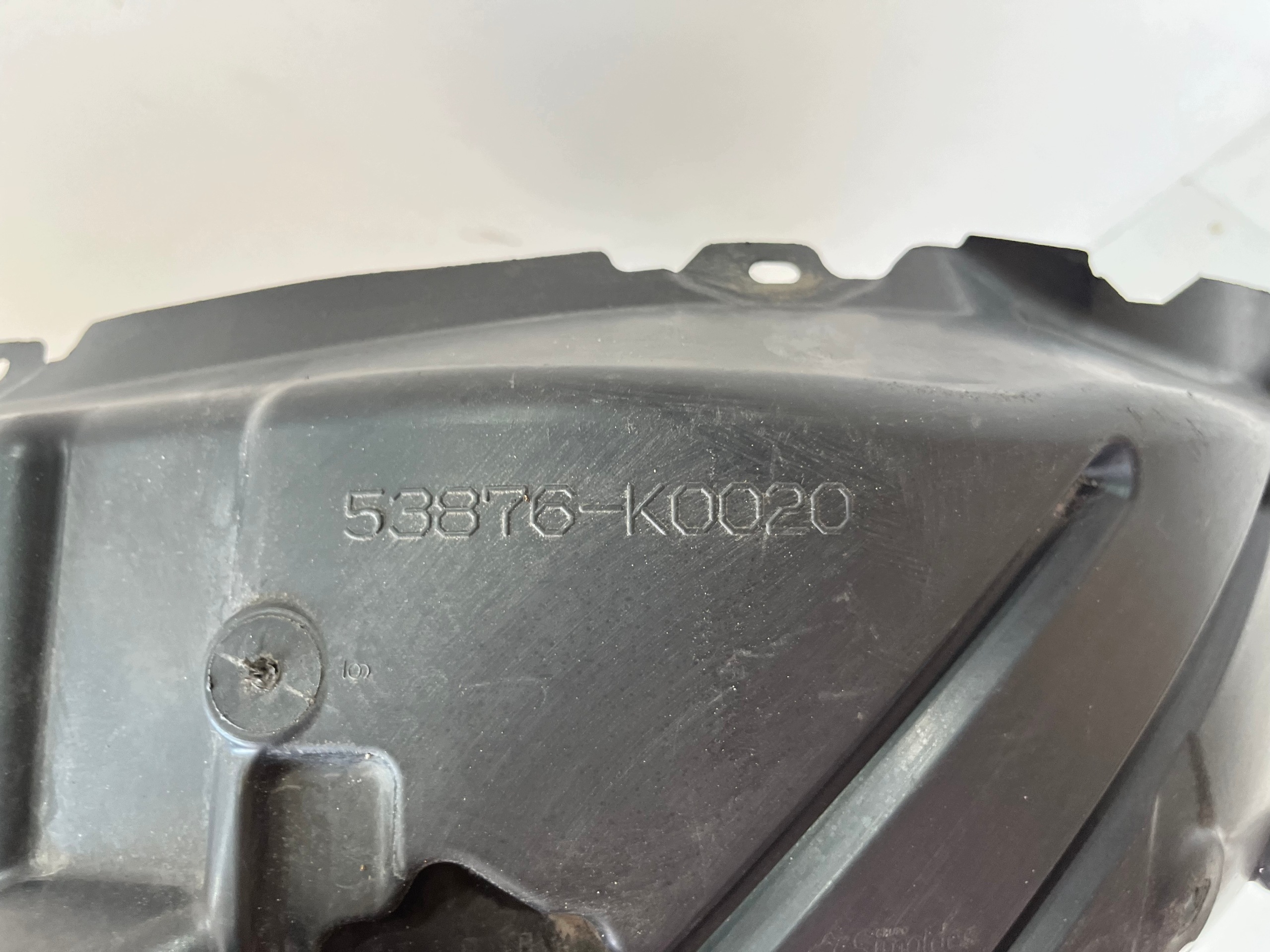 Toyota Yaris IV etulokasuoja vasen 53876-K0020 image 8