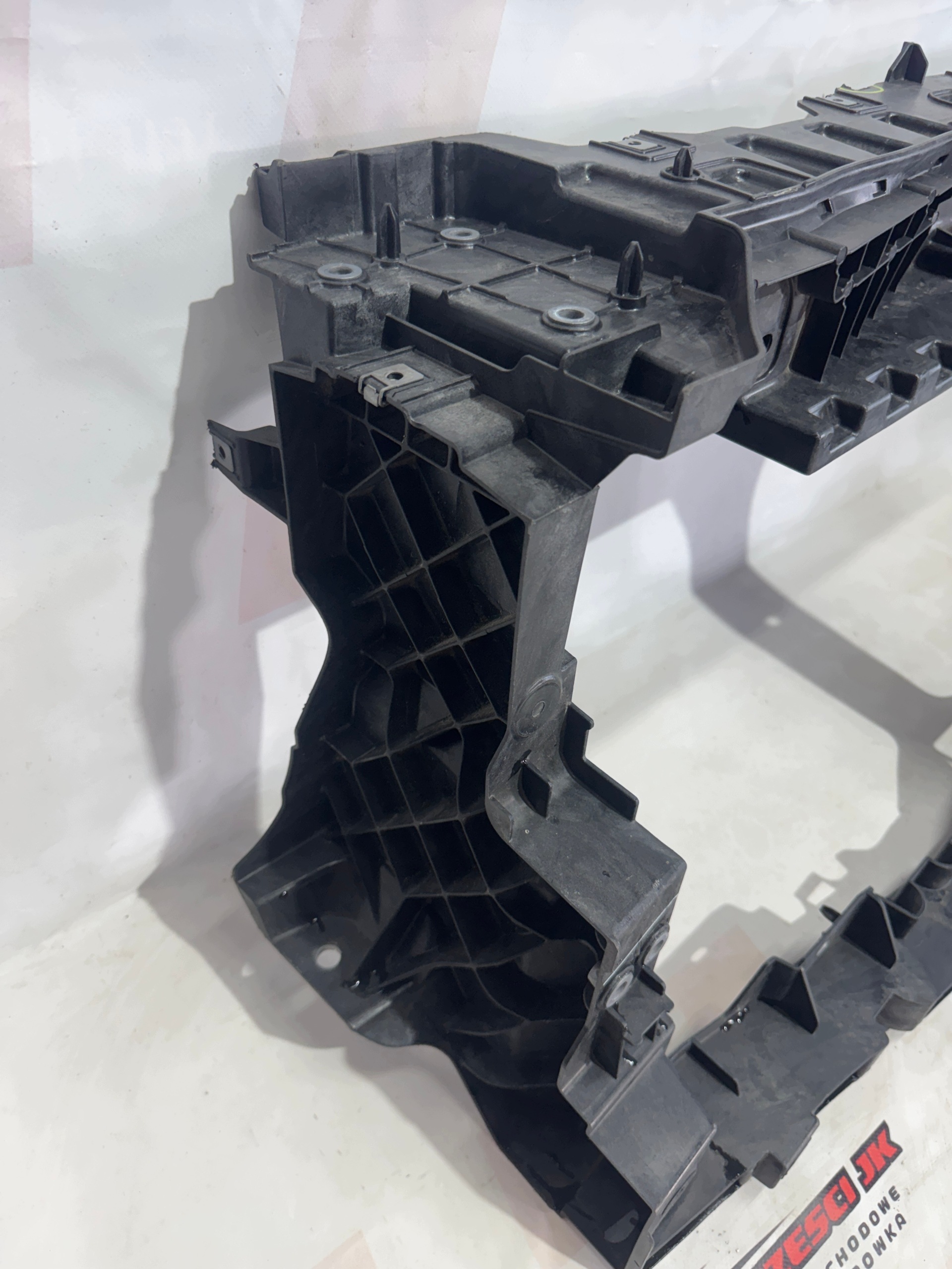 Renault Trafic Front Reinforcement Bar image 8