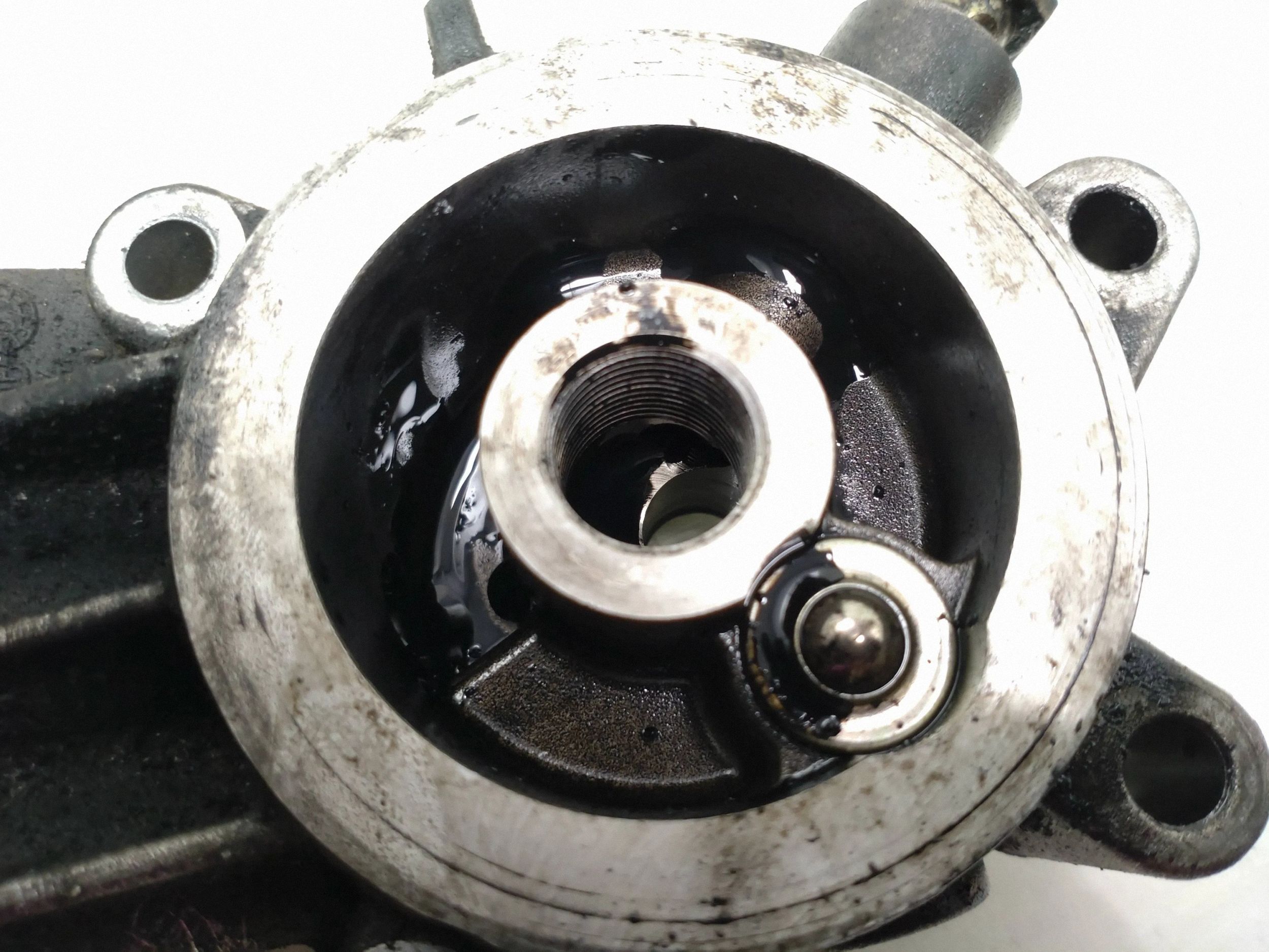 Oljefilterbas Nissan Pathfinder R51 0986452024 image 6