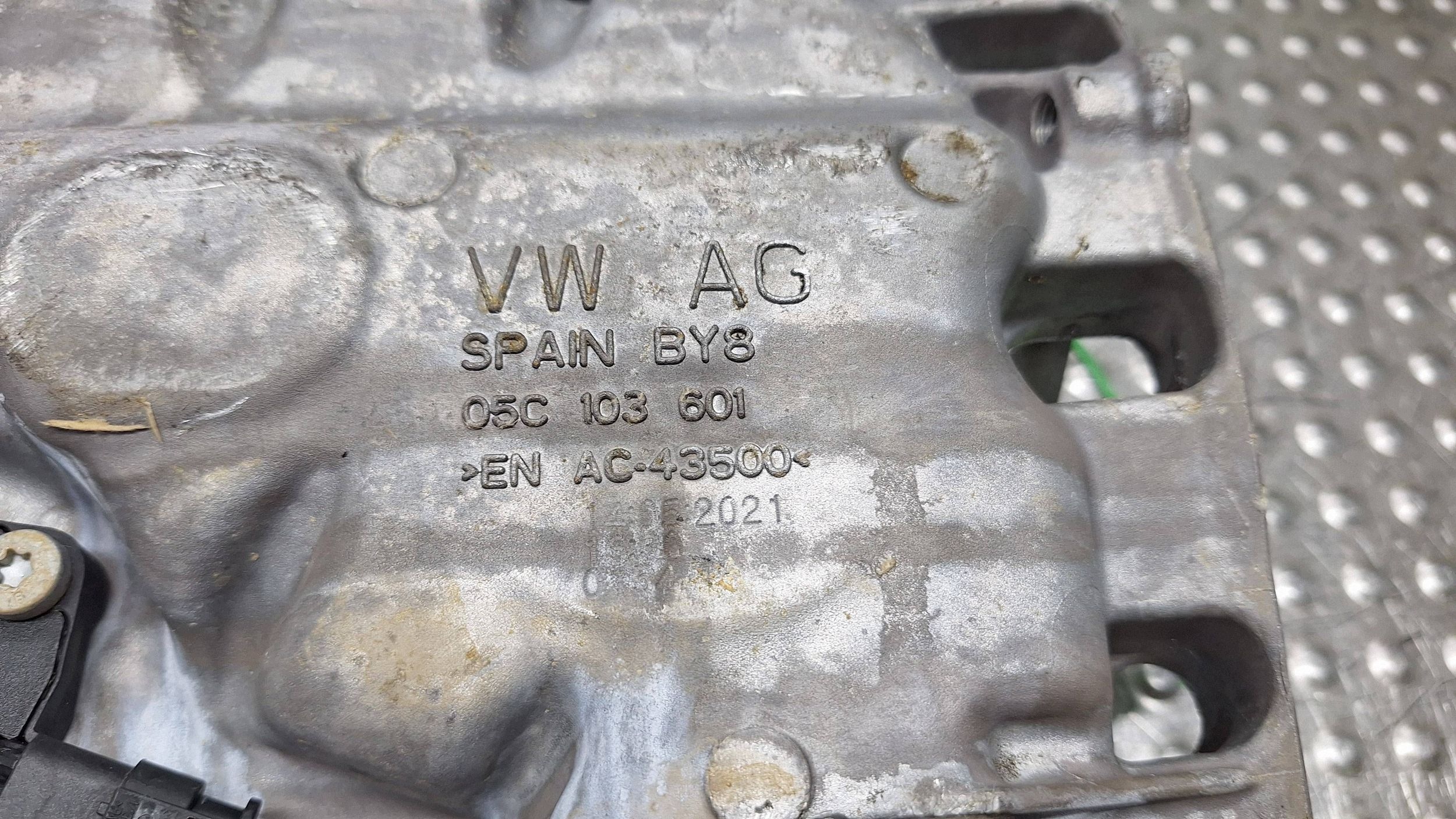 Ölwanne mit Sensor 05C103601 für VW T-Cross 1.0 TSI image 7