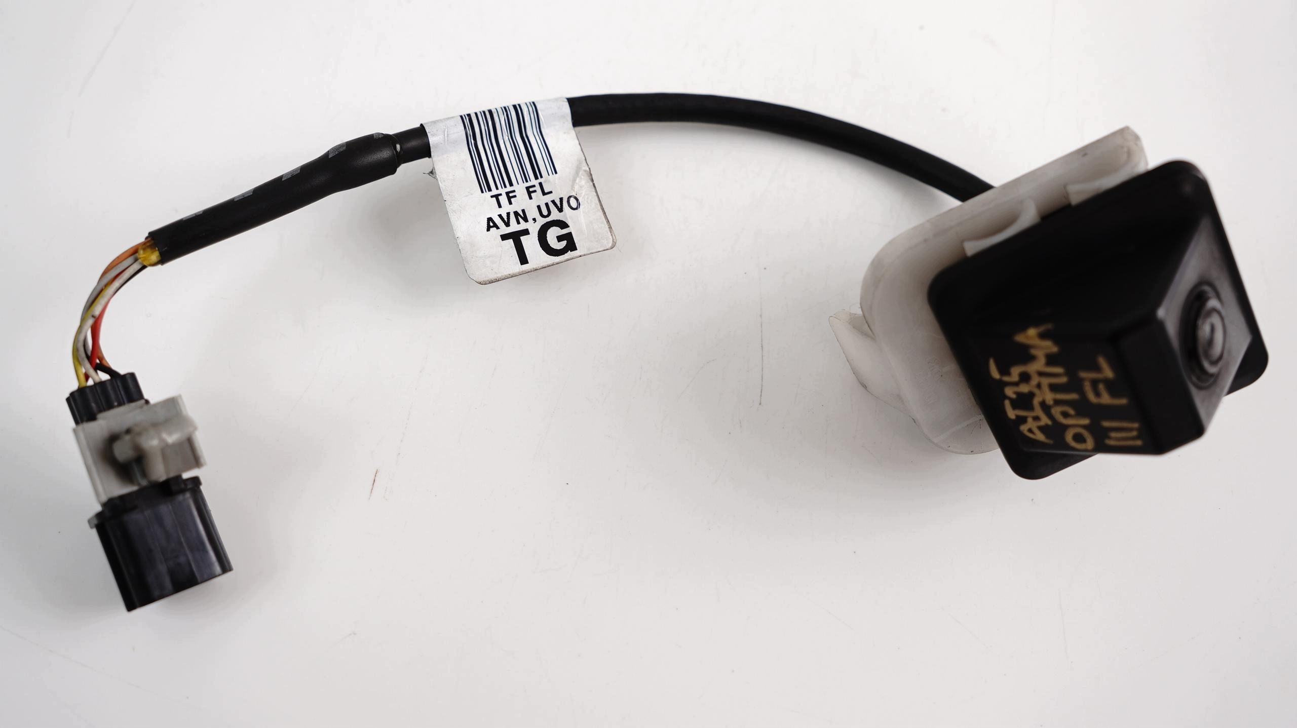 Câmera de Ré Kia Optima III Lift 13-15R OEM 0908030826 image 3