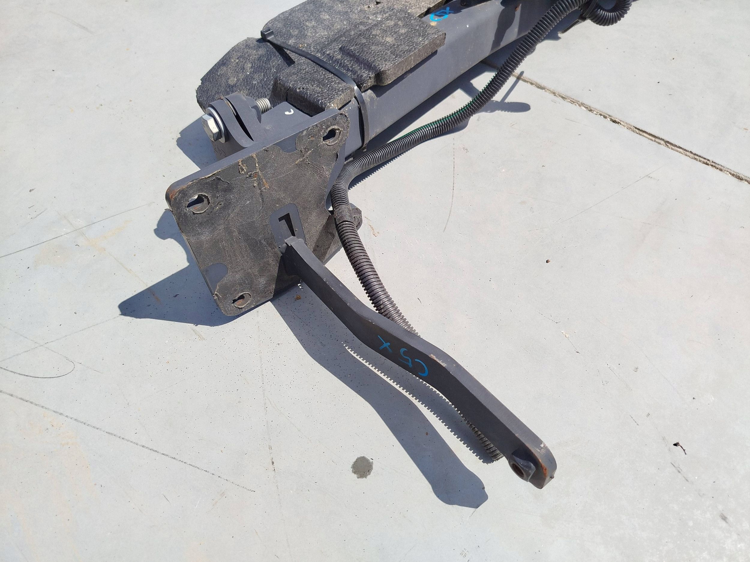 Towbar Citroen C5X OEM 1669674380 Used