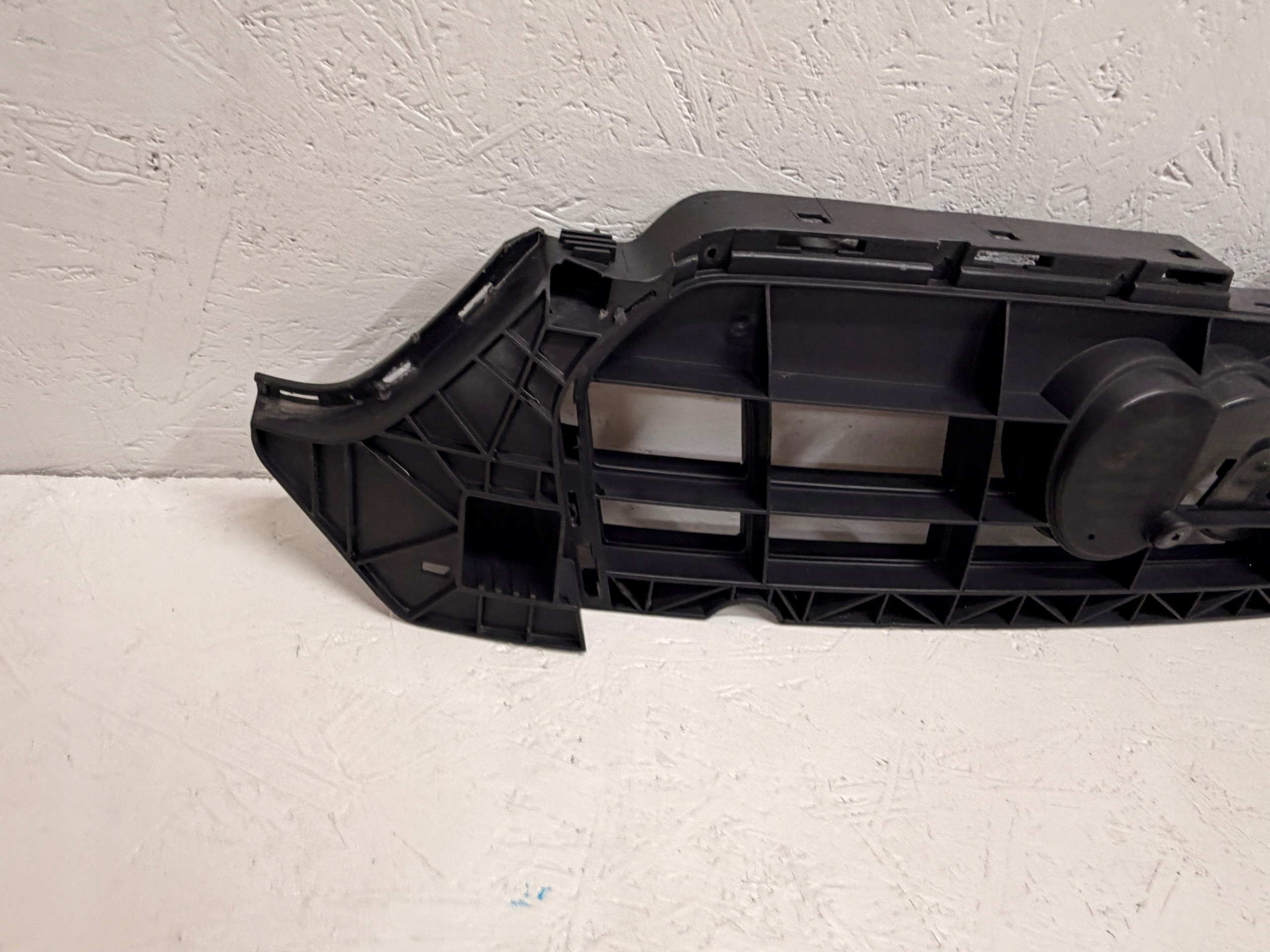 Grade Dianteira Audi A5 8T Competition 8T0807233C image 3