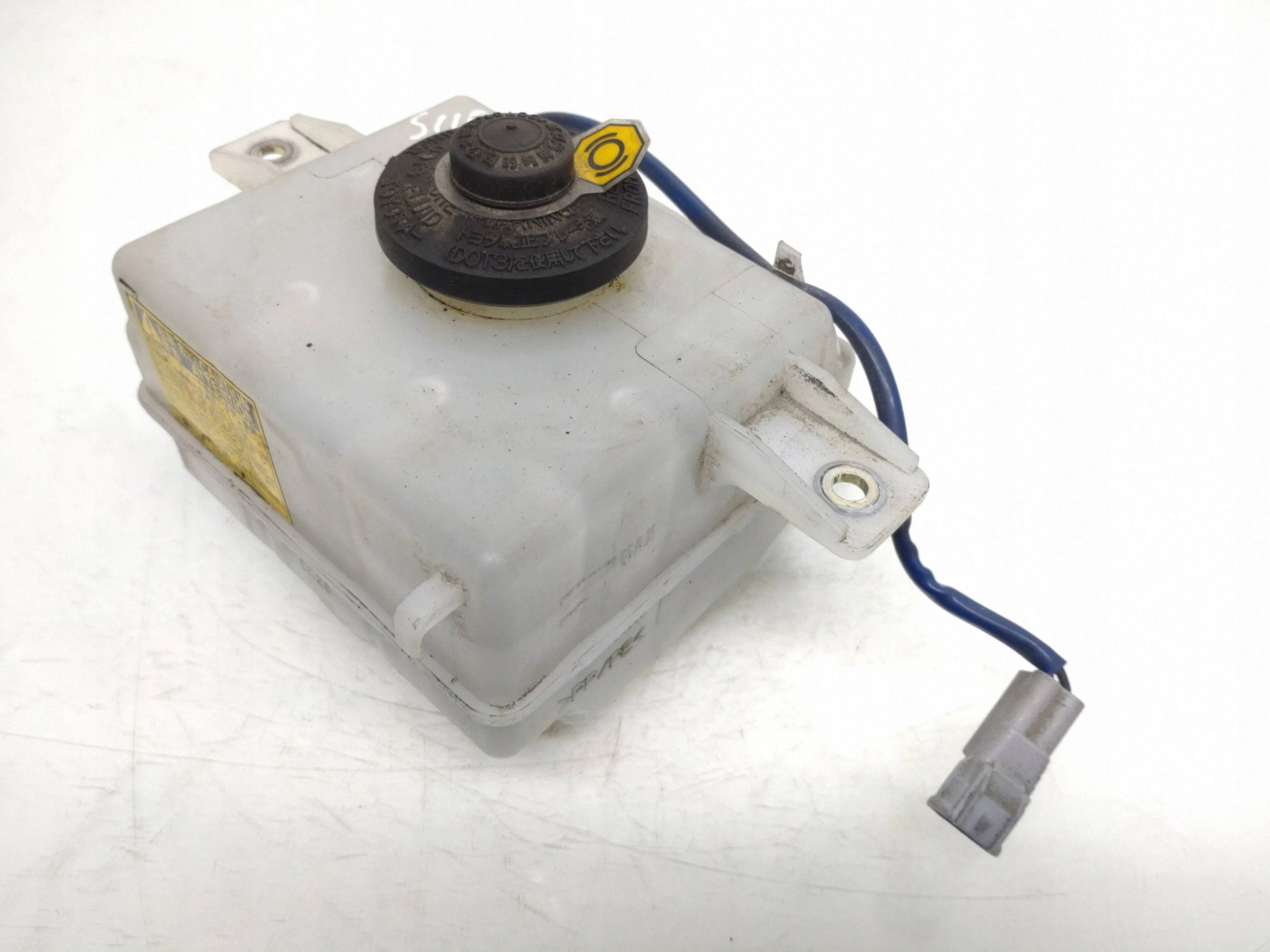 Toyota Auris E180 Bremsflüssigkeitsbehälter FRC102174 image 2