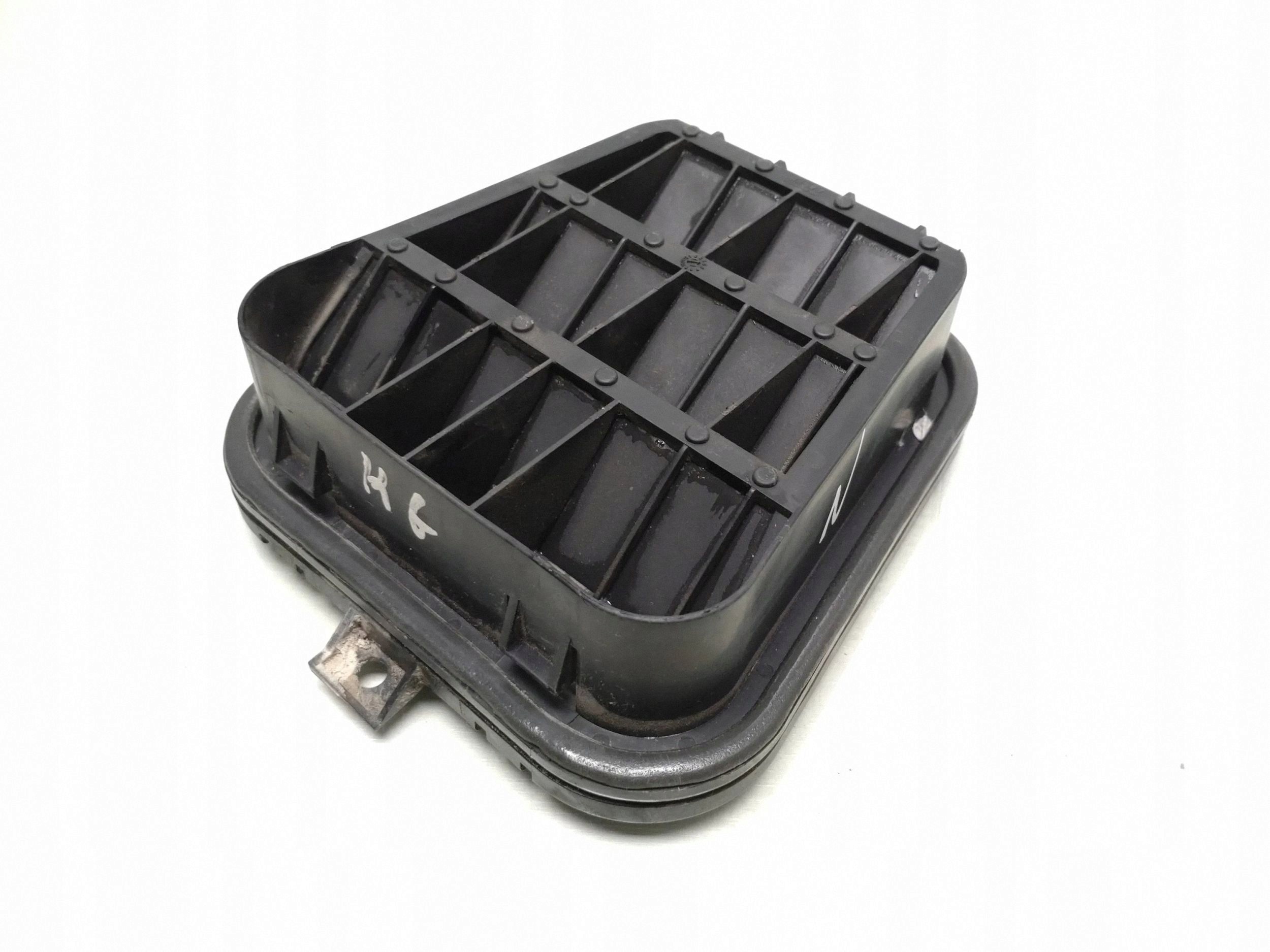 Audi A6 S6 C5 4B Lüftungsgitter 8b0819181b